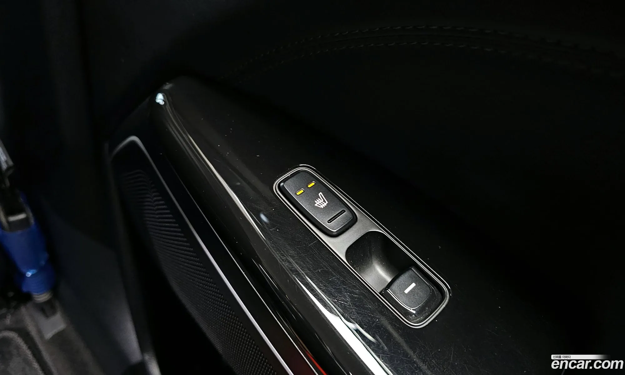 Kia K7 2016 KNALC411BGA027282 — 19