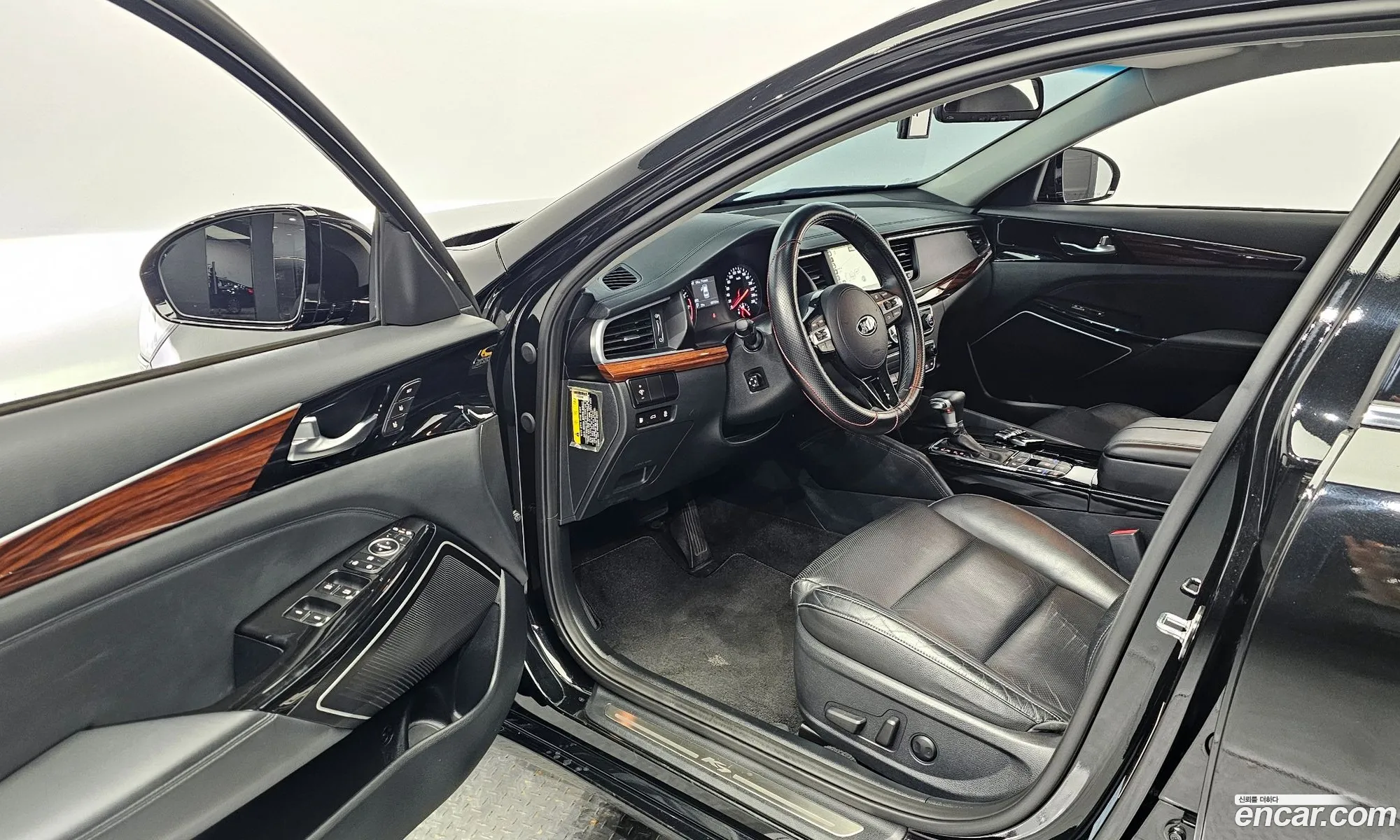Kia K7 2016 KNALC411BGA027282 — 13