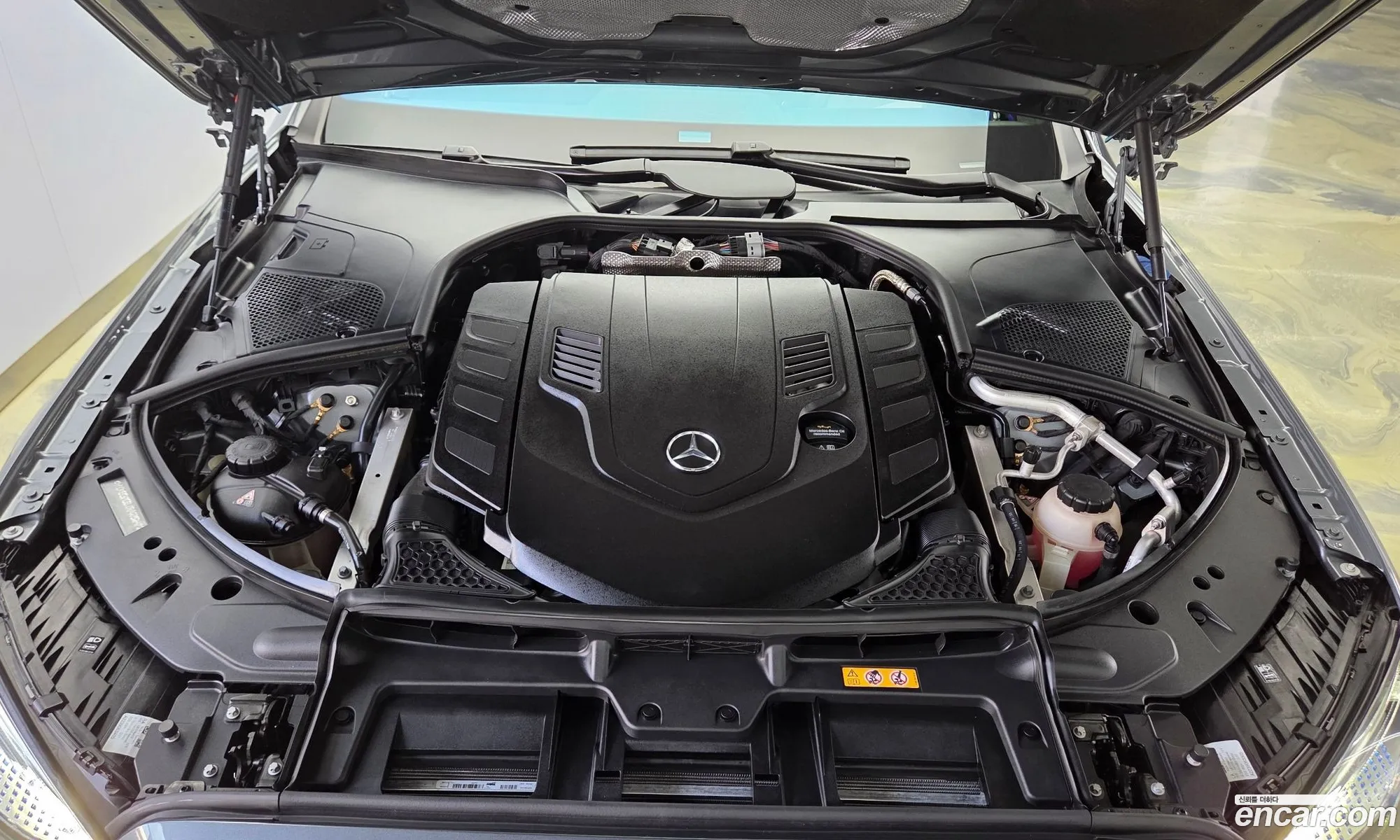 Mercedes-Benz S-Class W223 2024 — 12