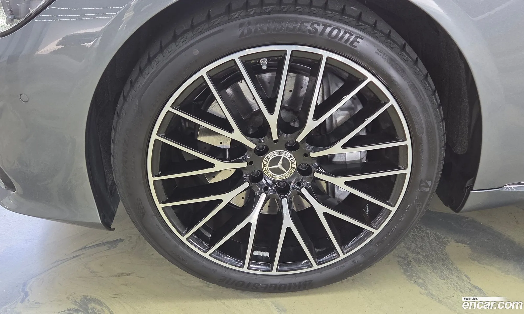 Mercedes-Benz S-Class W223 2024 — 10
