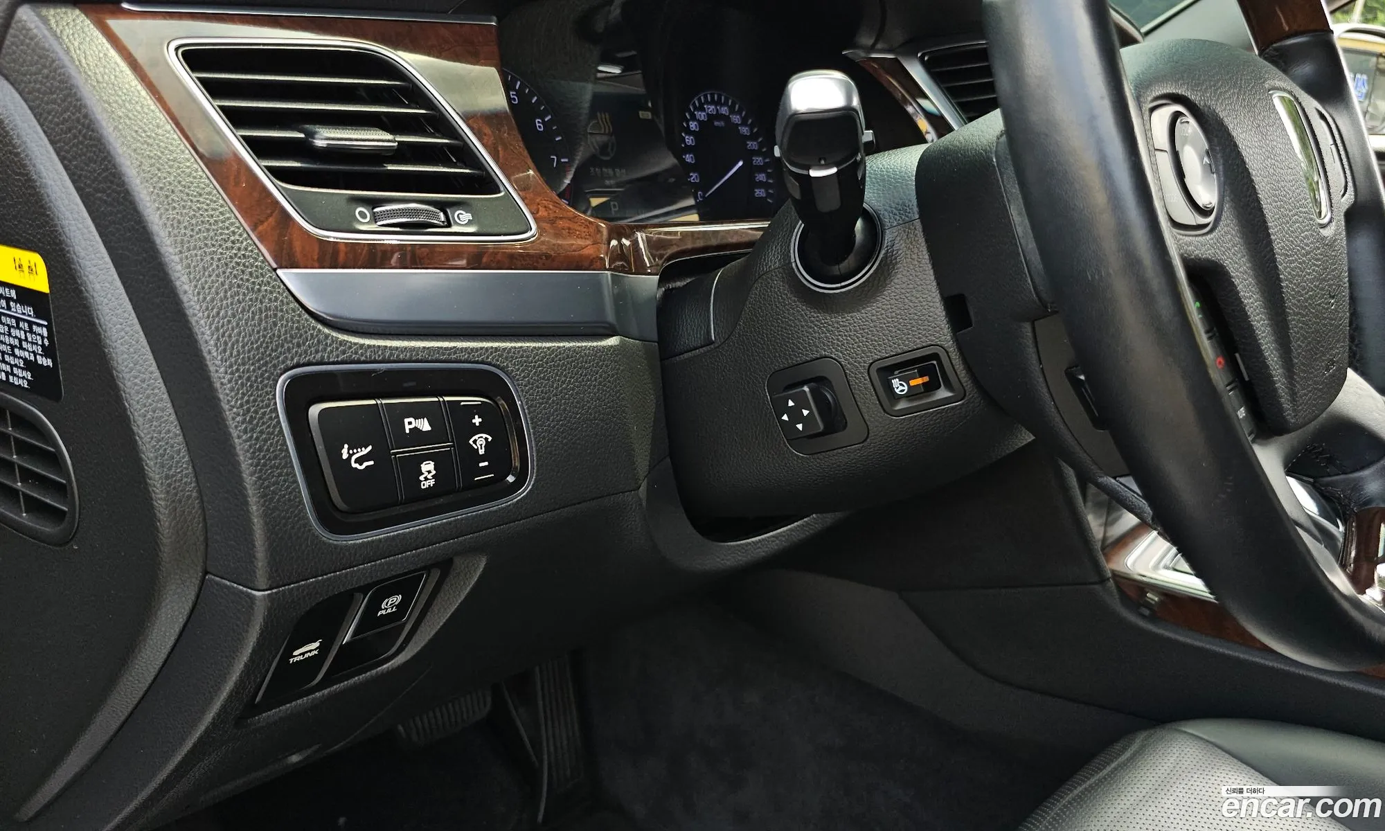 Hyundai Equus 2015 — 10