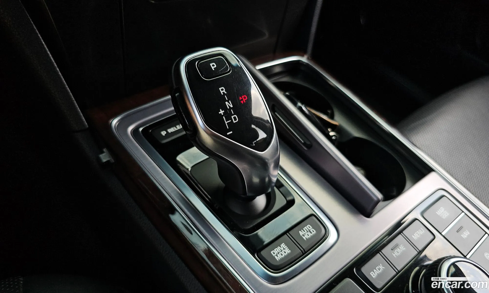 Hyundai Equus 2015 — 4