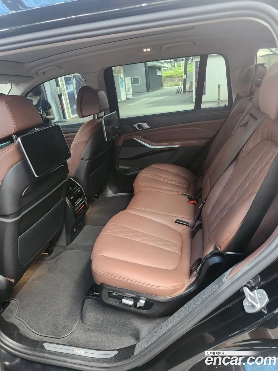 BMW X7 2022 — 15