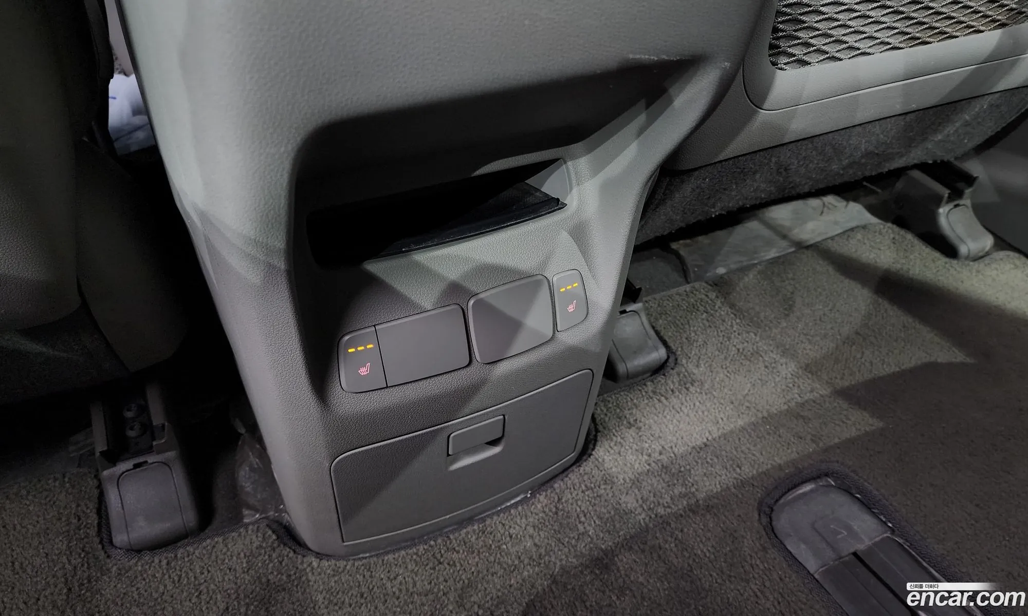 Kia Carnival 2014 — 11
