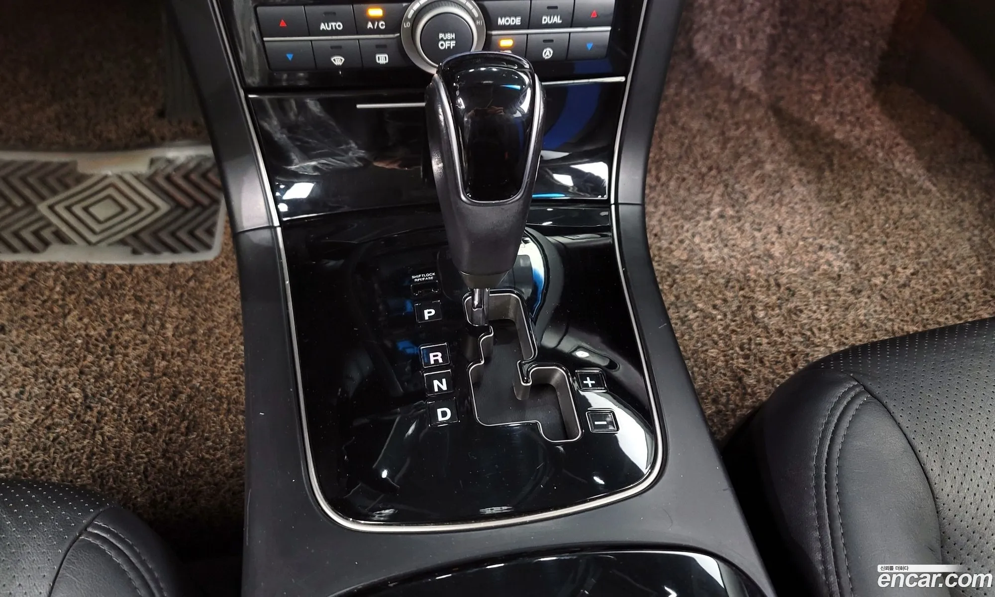 Kia Opirus Premium 2010 — 18