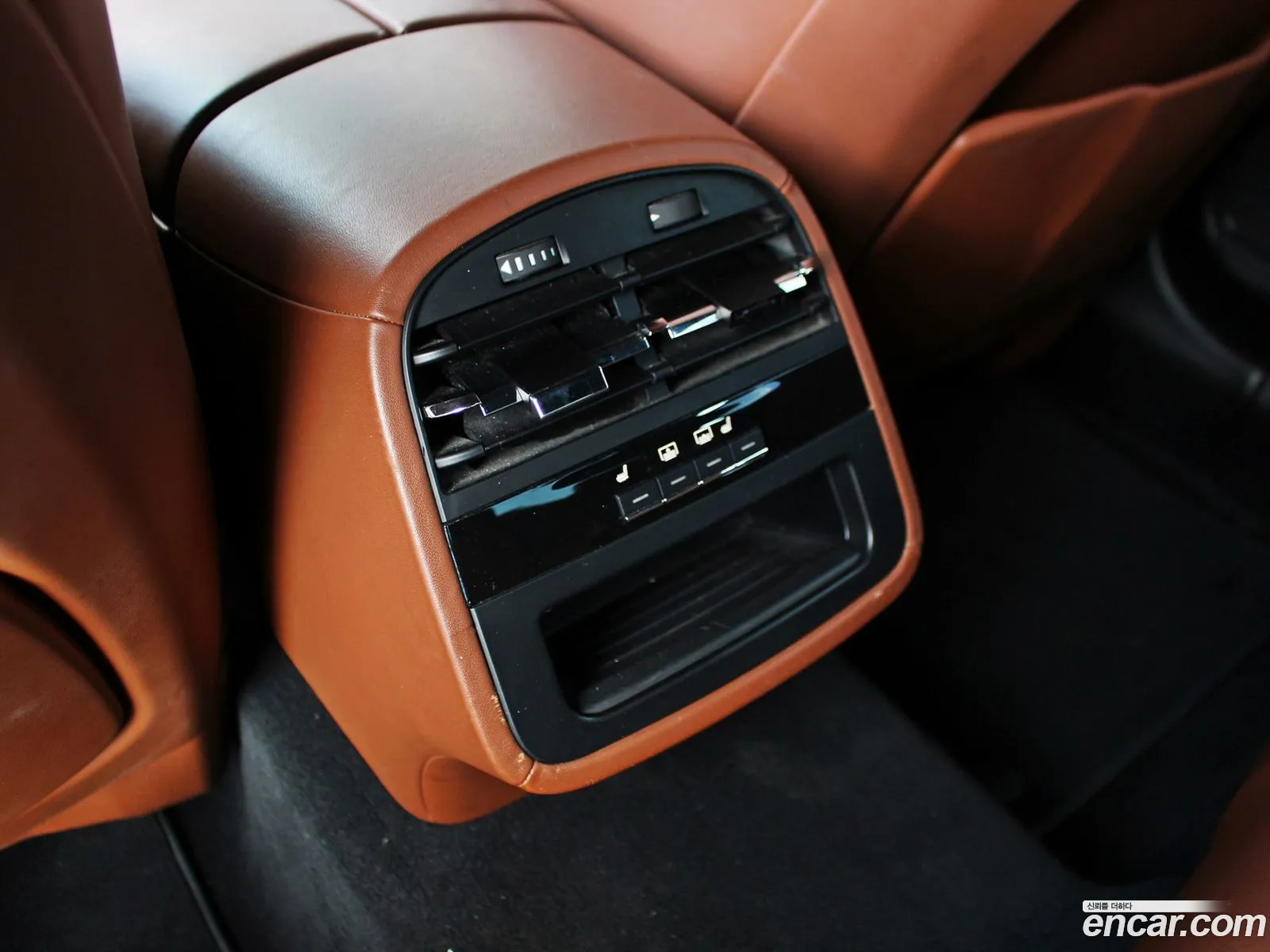 Maserati Quattroporte 2018 — 9