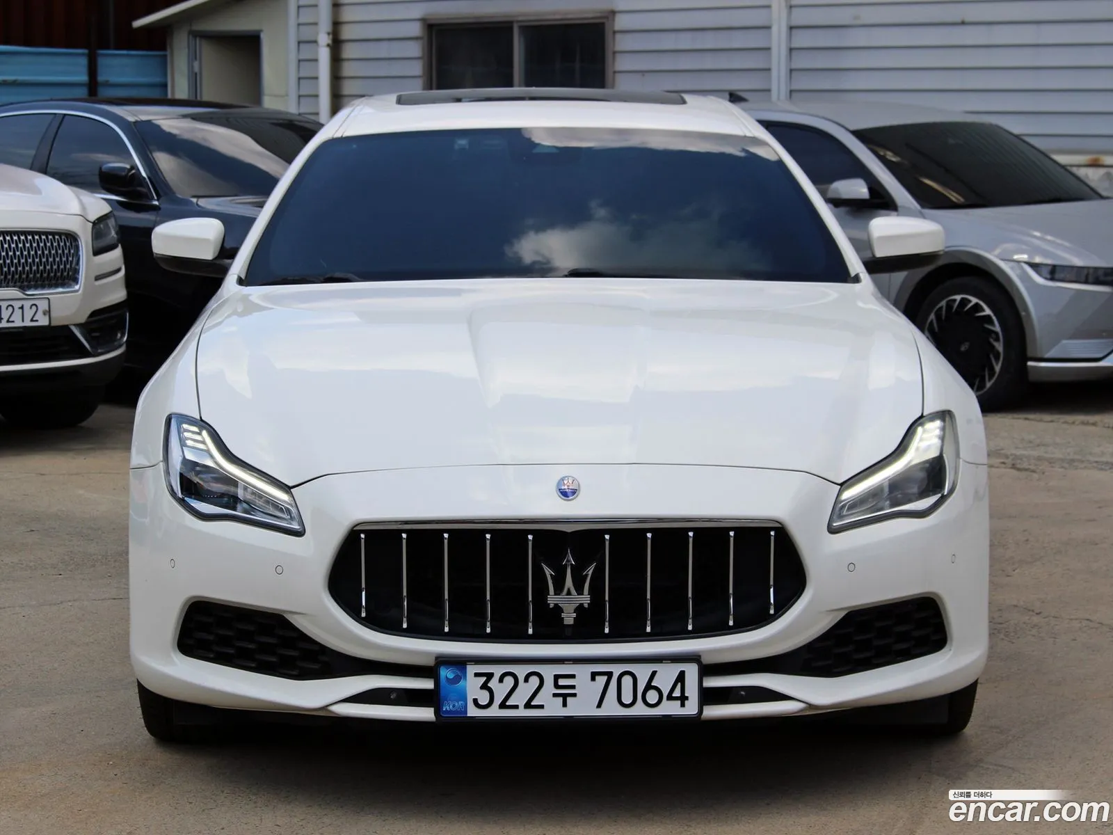 Maserati Quattroporte 2018 — 19