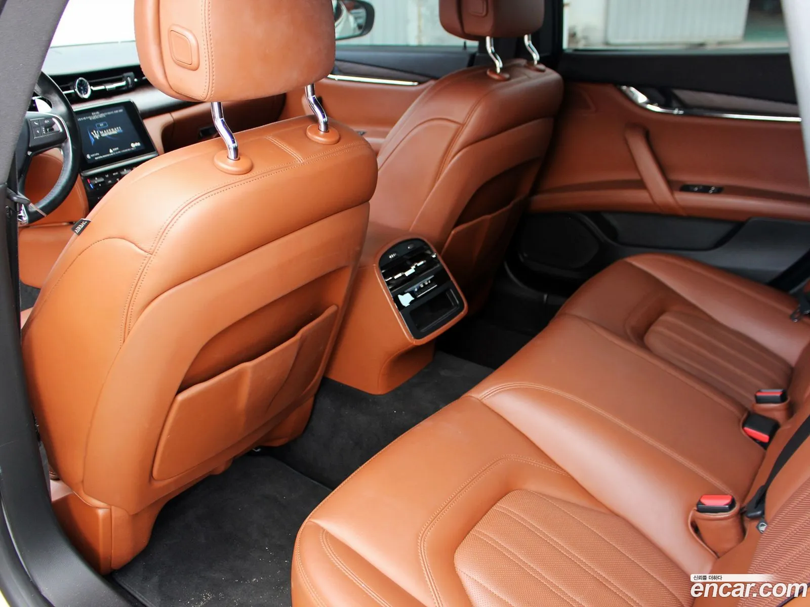 Maserati Quattroporte 2018 — 8