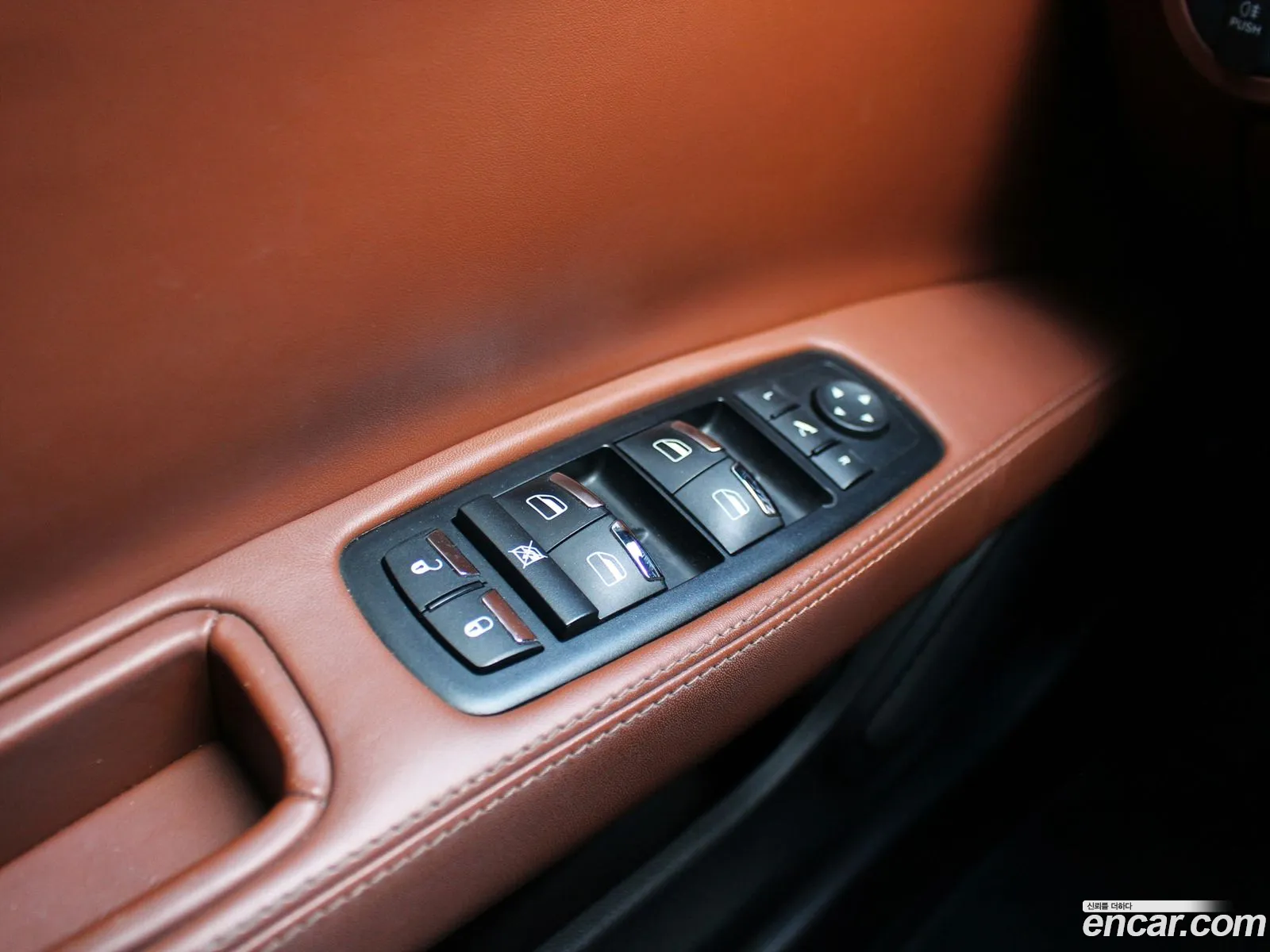 Maserati Quattroporte 2018 — 13