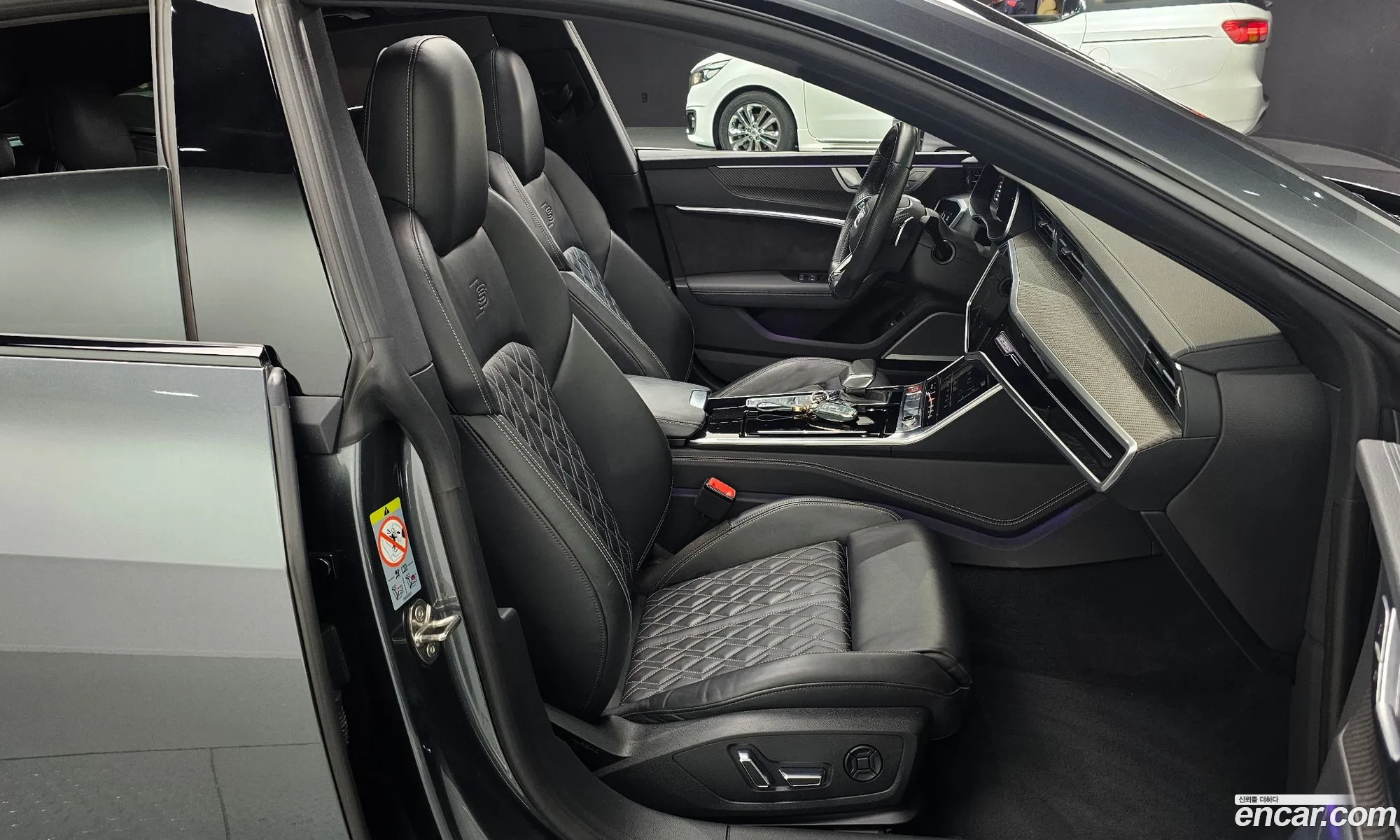 Audi S7 2020 WAUZZZF25LN084489 — 6