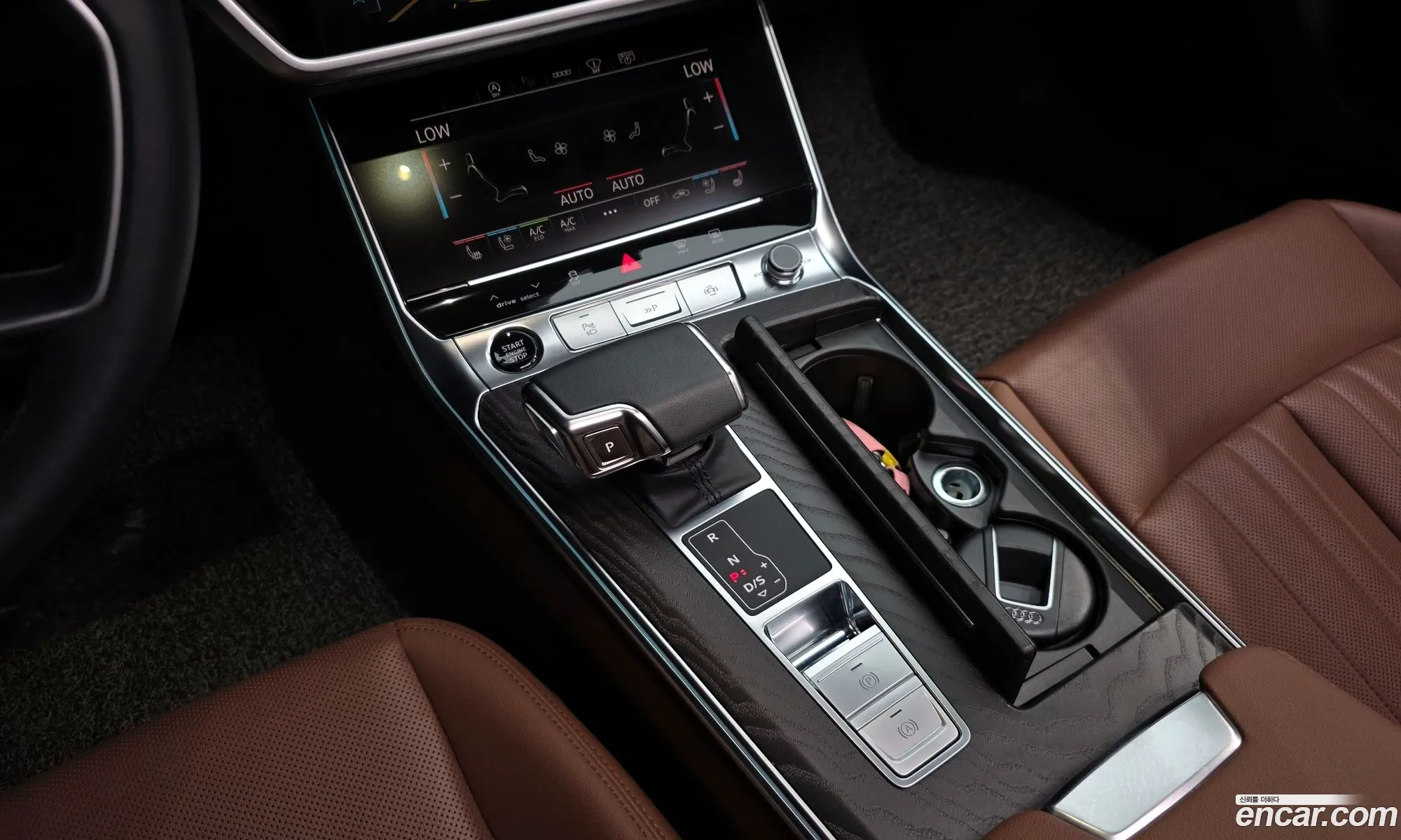 Audi A6 2023 WAUZZZF22PN035157 — 12