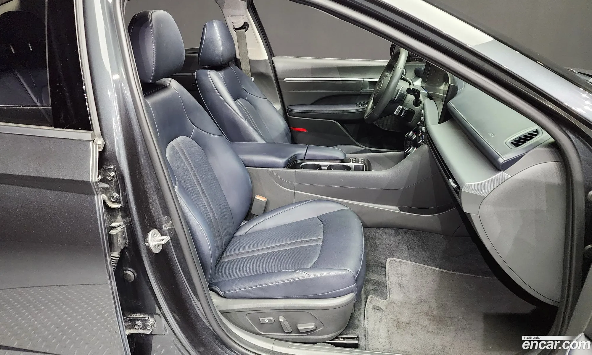 Hyundai Sonata the Edge 2023 — 18