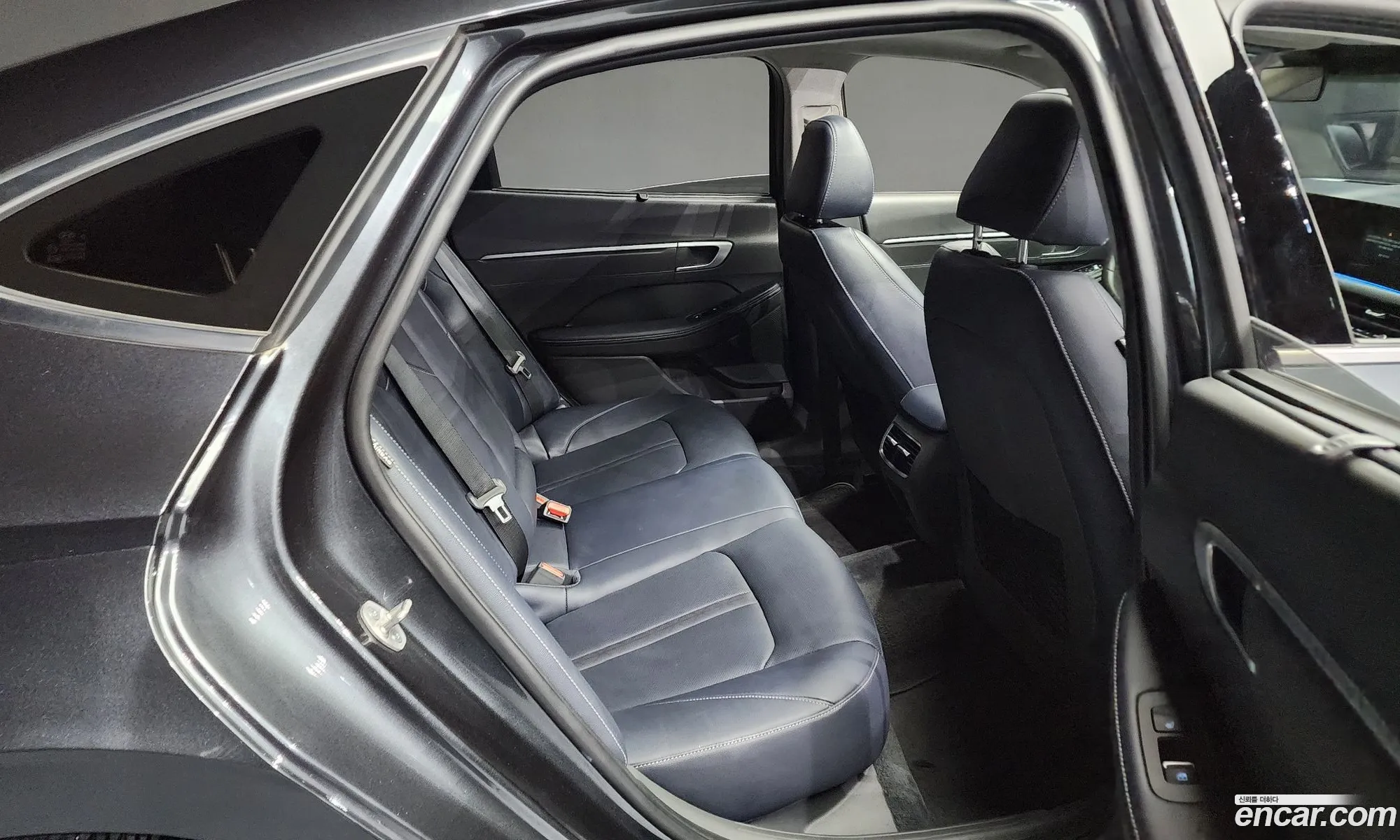 Hyundai Sonata the Edge 2023 — 3