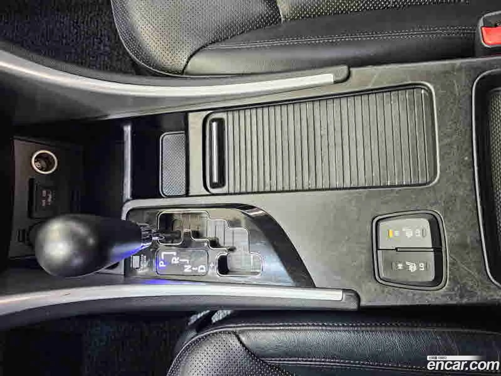 Hyundai YF Sonata 2009 — 5