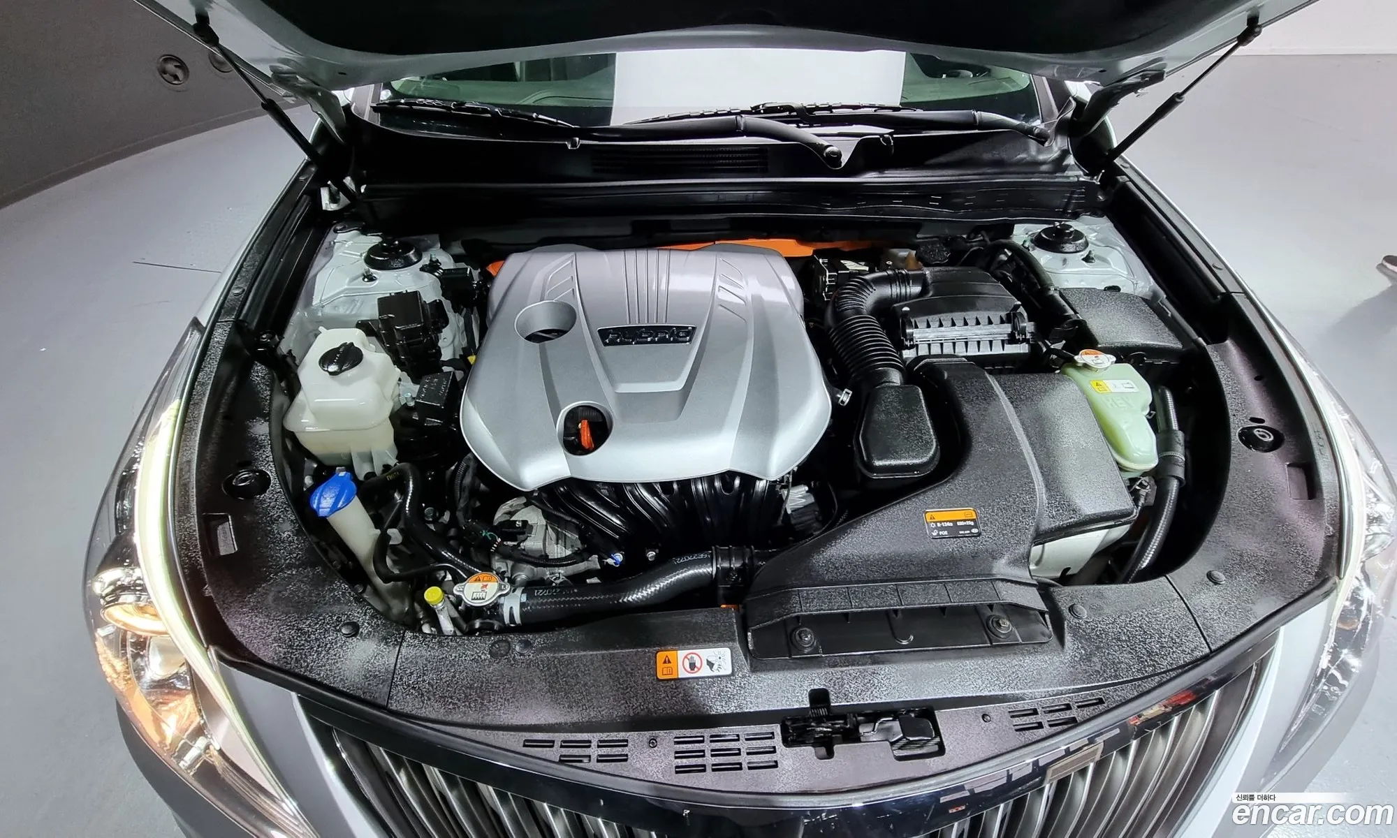 Hyundai Grandeur HG Hybrid 2016 — 19