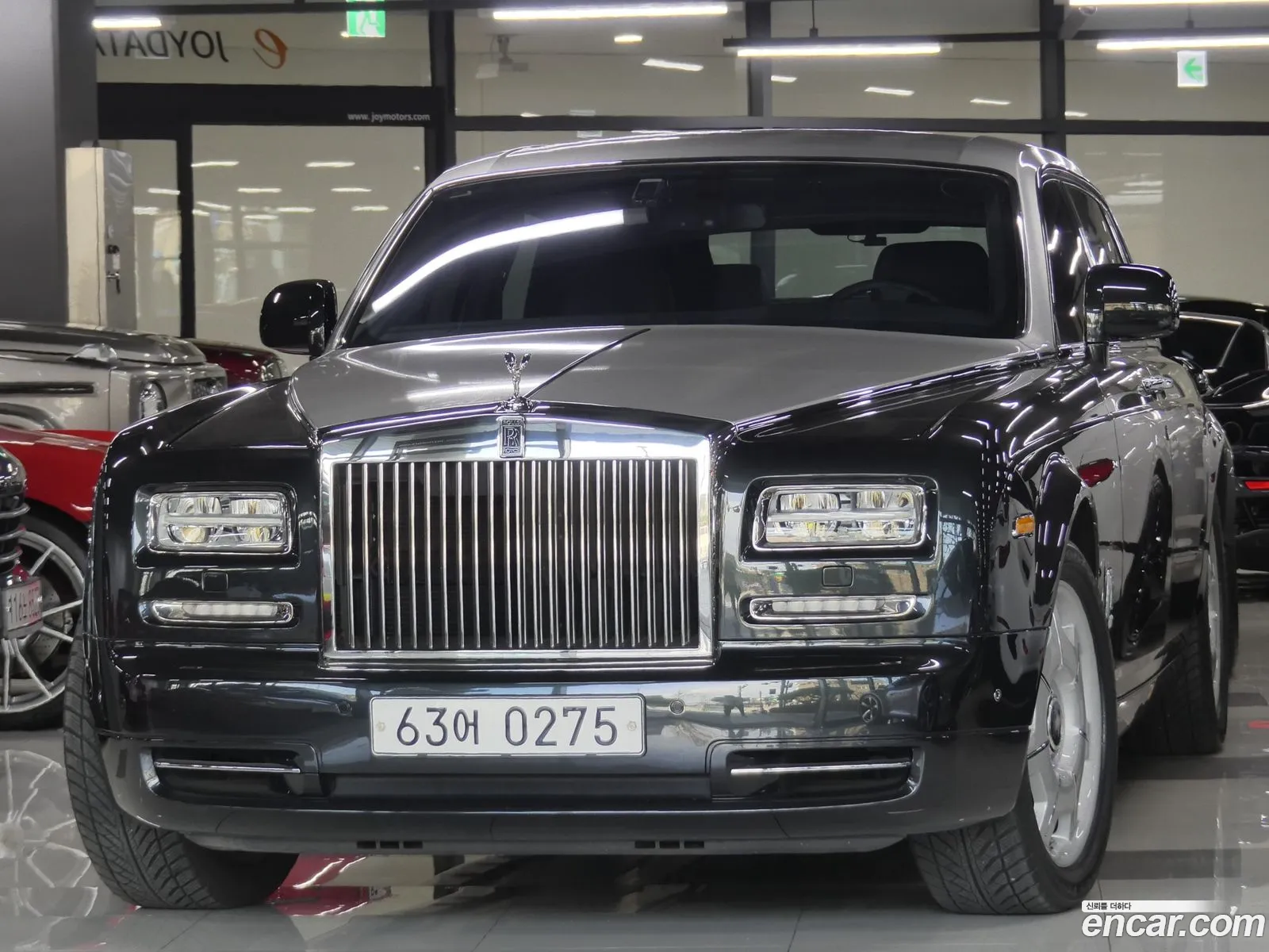 Rolls-Royce Phantom 2016 — 16
