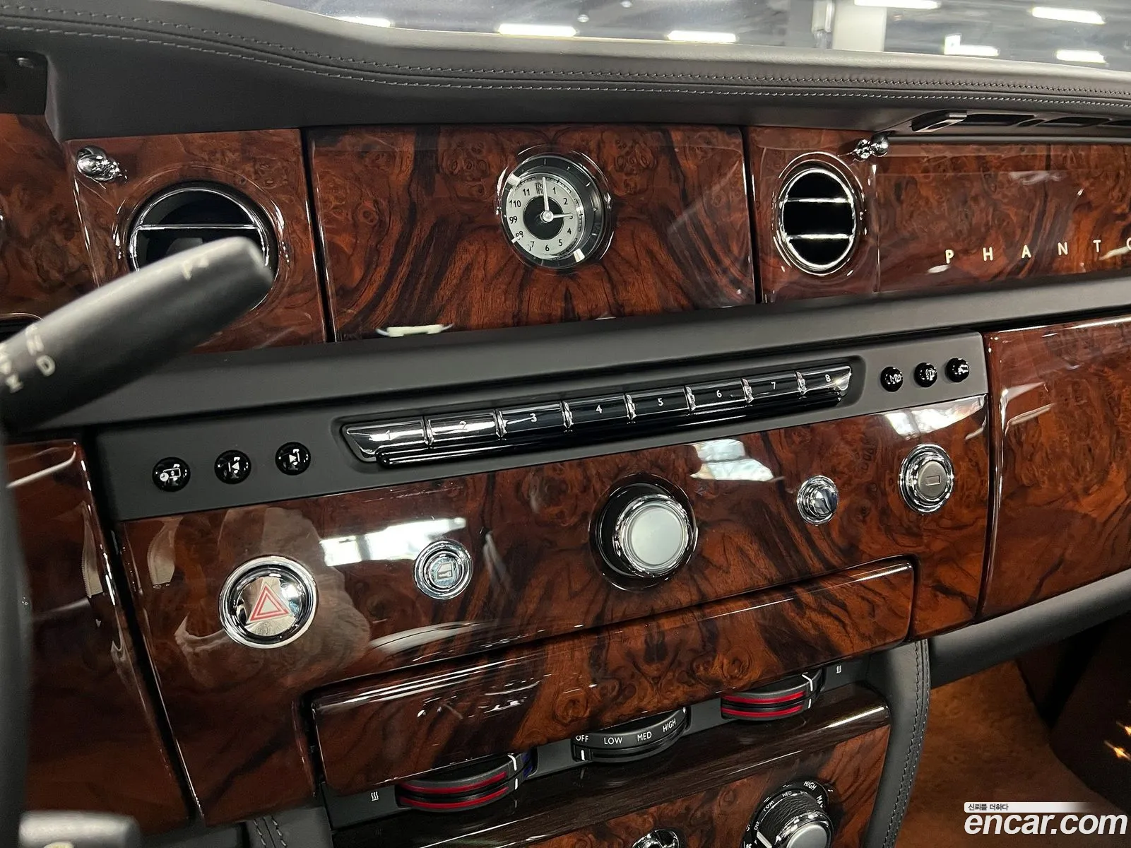 Rolls-Royce Phantom 2016 — 6