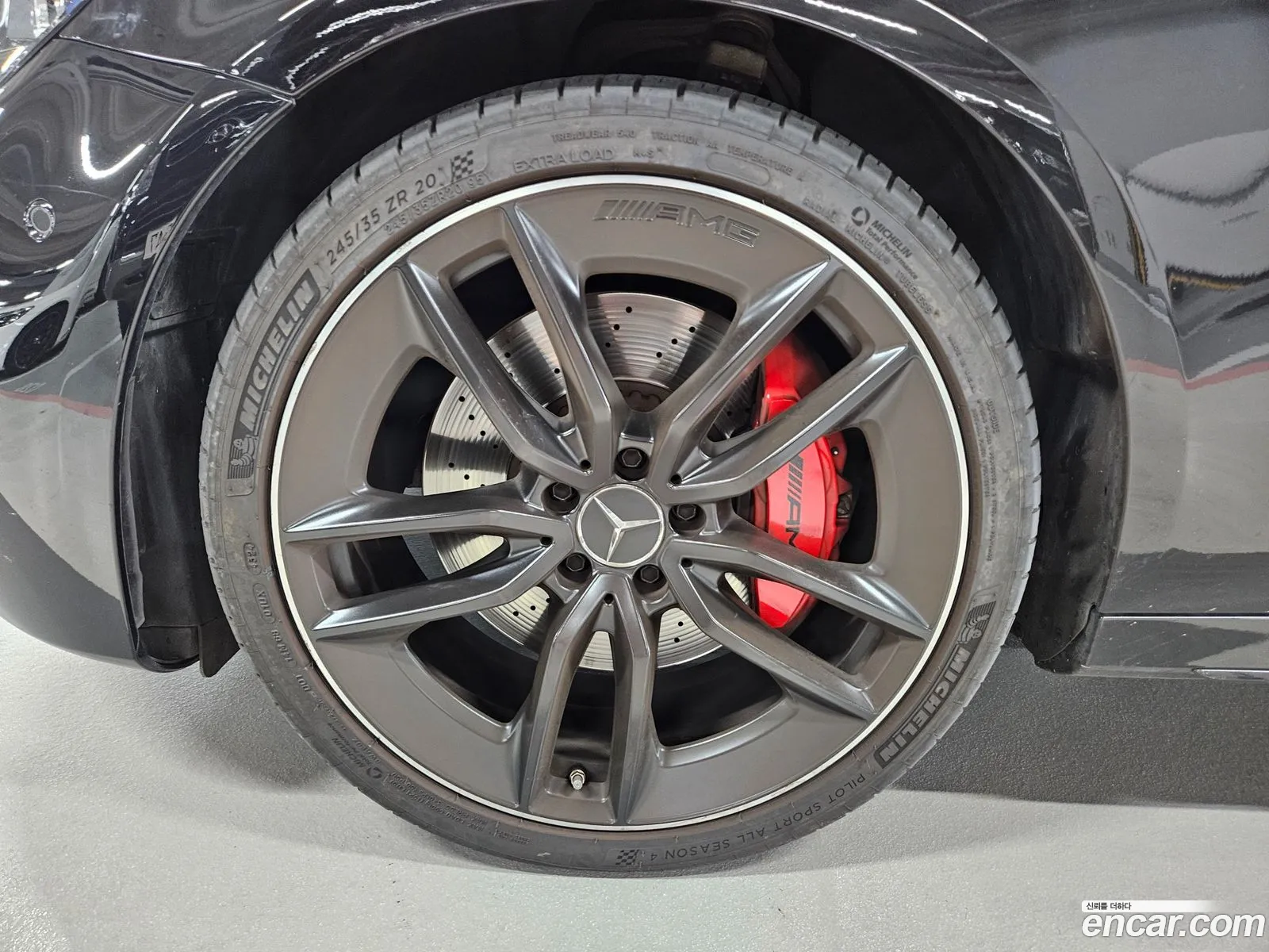 Mercedes-Benz E-Class W213 2023 — 18