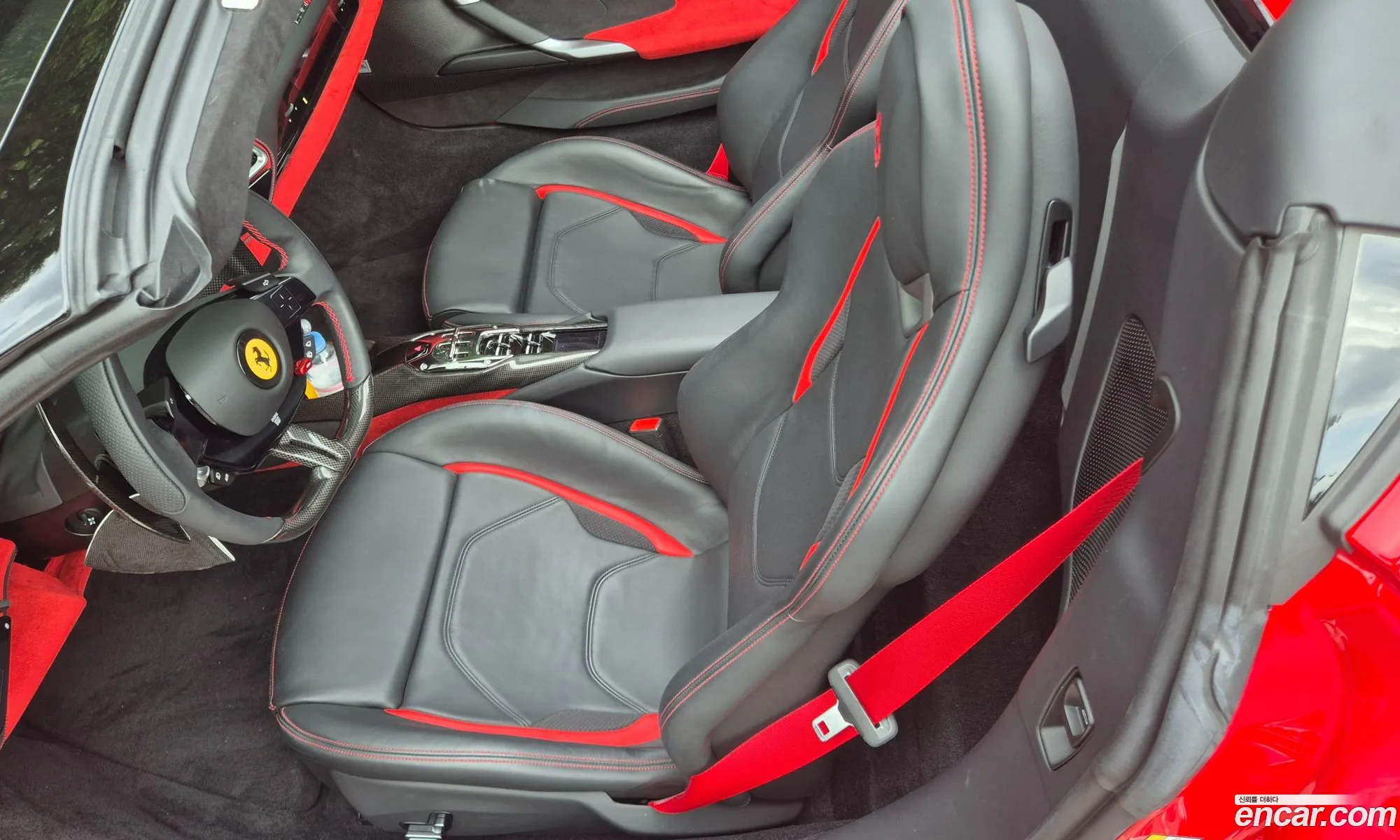 Ferrari 296 GTS 2024 — 11