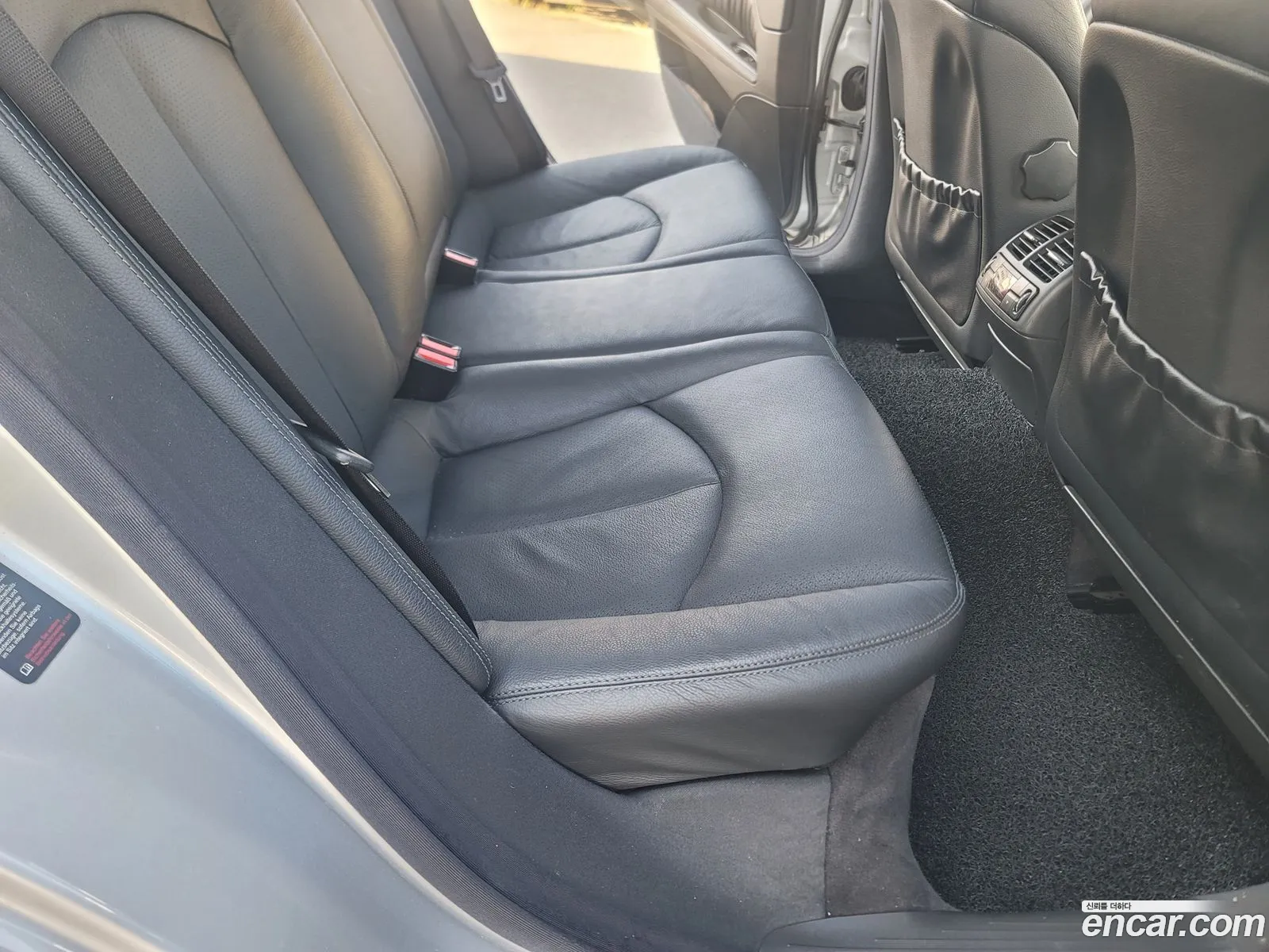 Mercedes-Benz E-Class W211 2004 — 7
