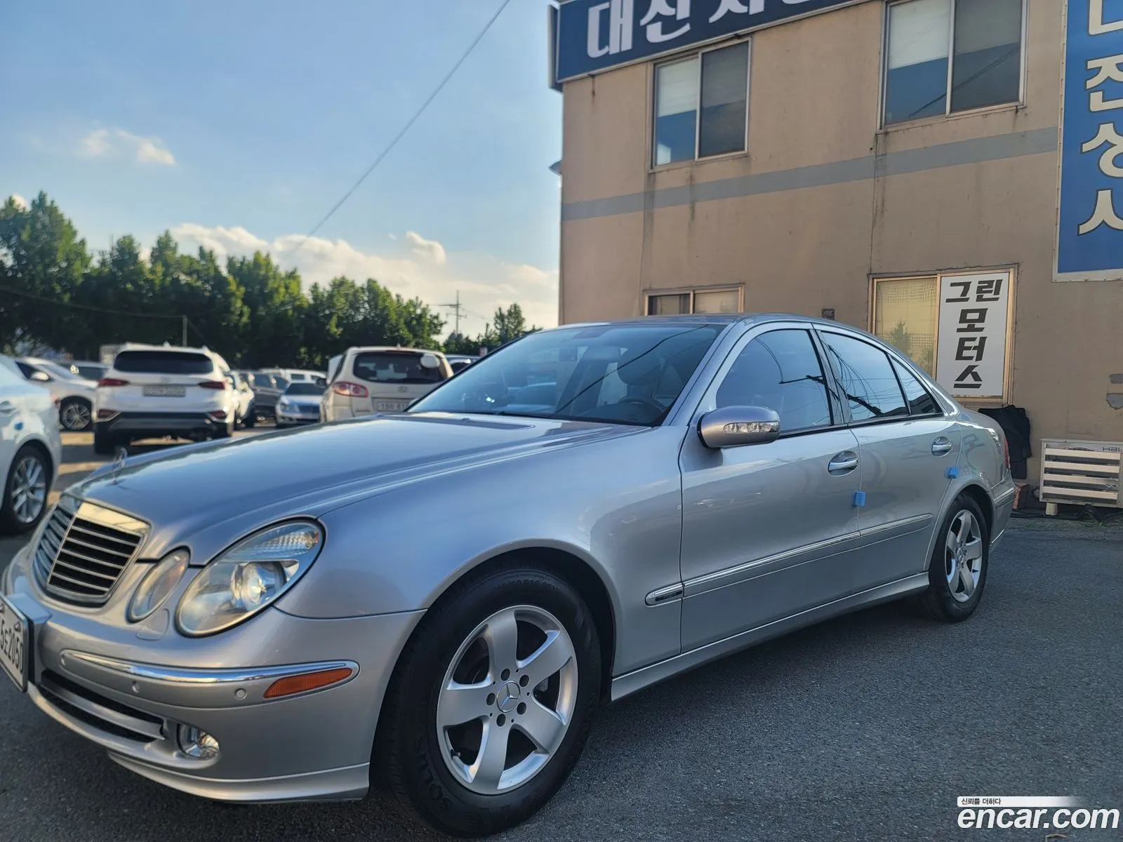 Mercedes-Benz E-Class W211 2004 — 4