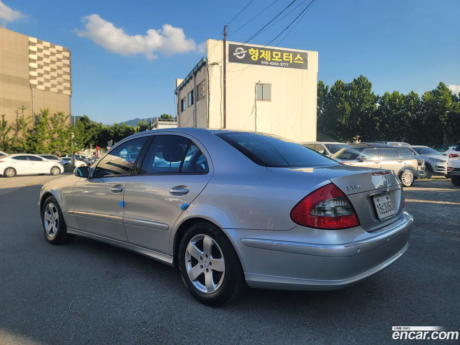 Mercedes-Benz E-Class W211 2004 — 3