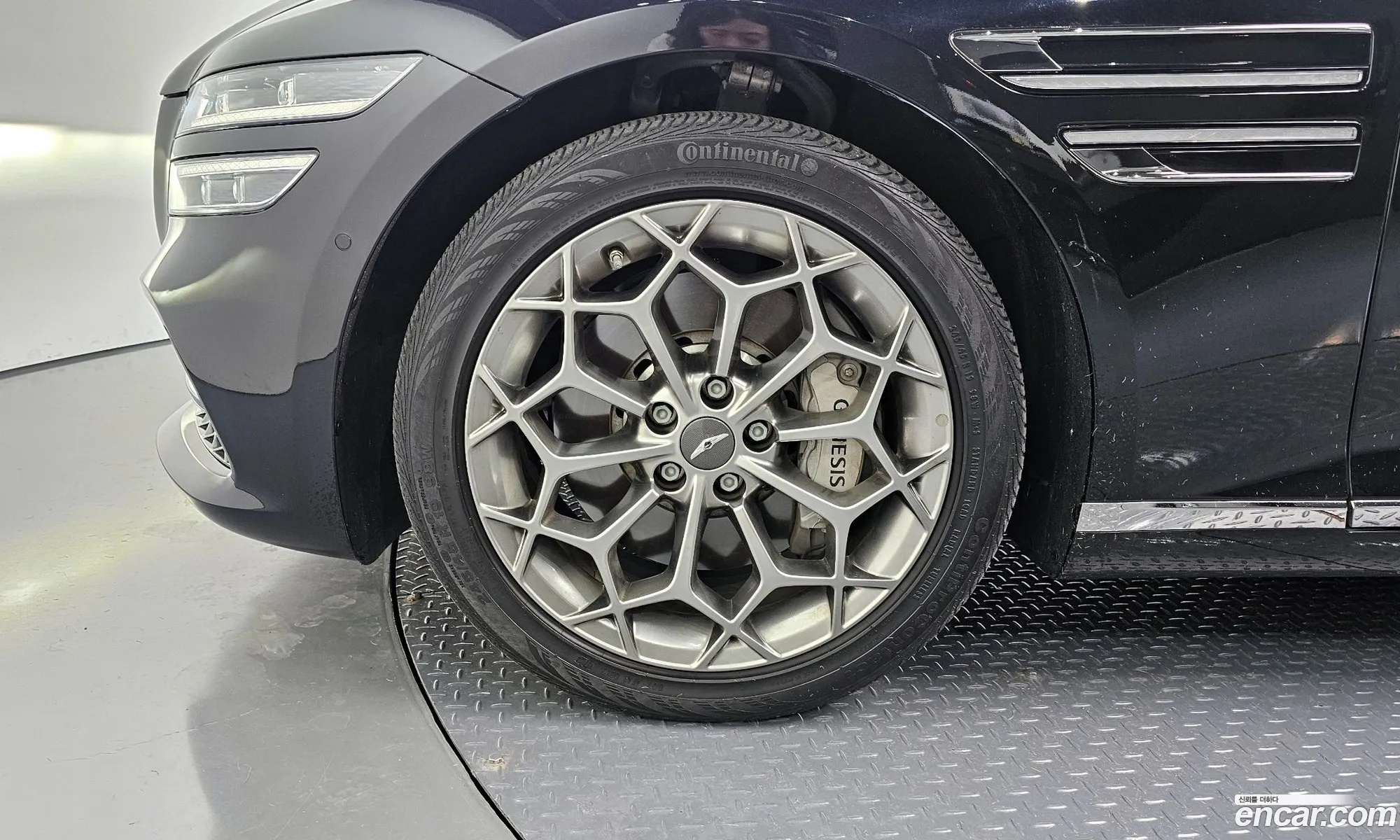 Genesis G80 2023 — 18
