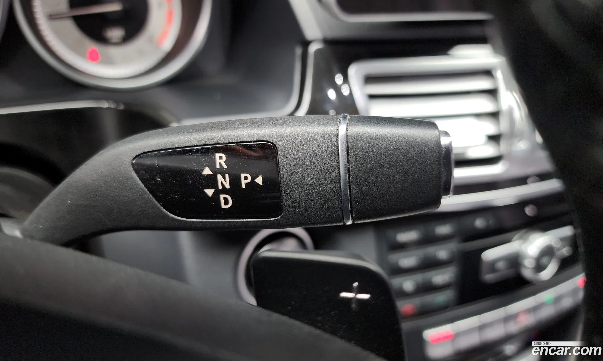 Mercedes-Benz E-Class W212 2013 WDDHF0CB6EA843898 — 16
