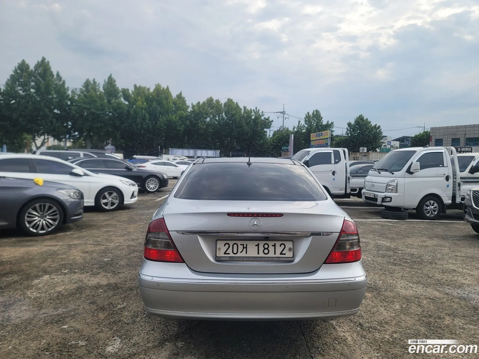 Mercedes-Benz E-Class W211 2008 — 14