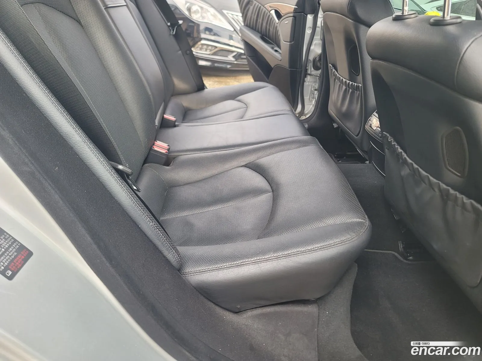 Mercedes-Benz E-Class W211 2008 — 6