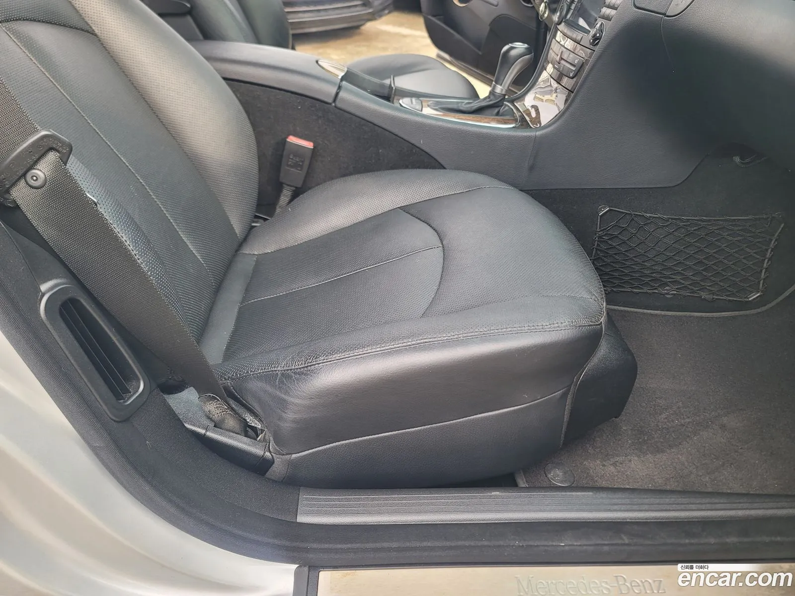 Mercedes-Benz E-Class W211 2008 — 13