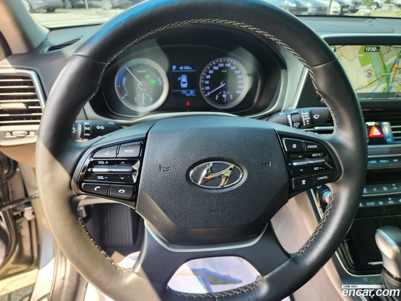 Hyundai Grandeur IG Hybrid 2017 — 17