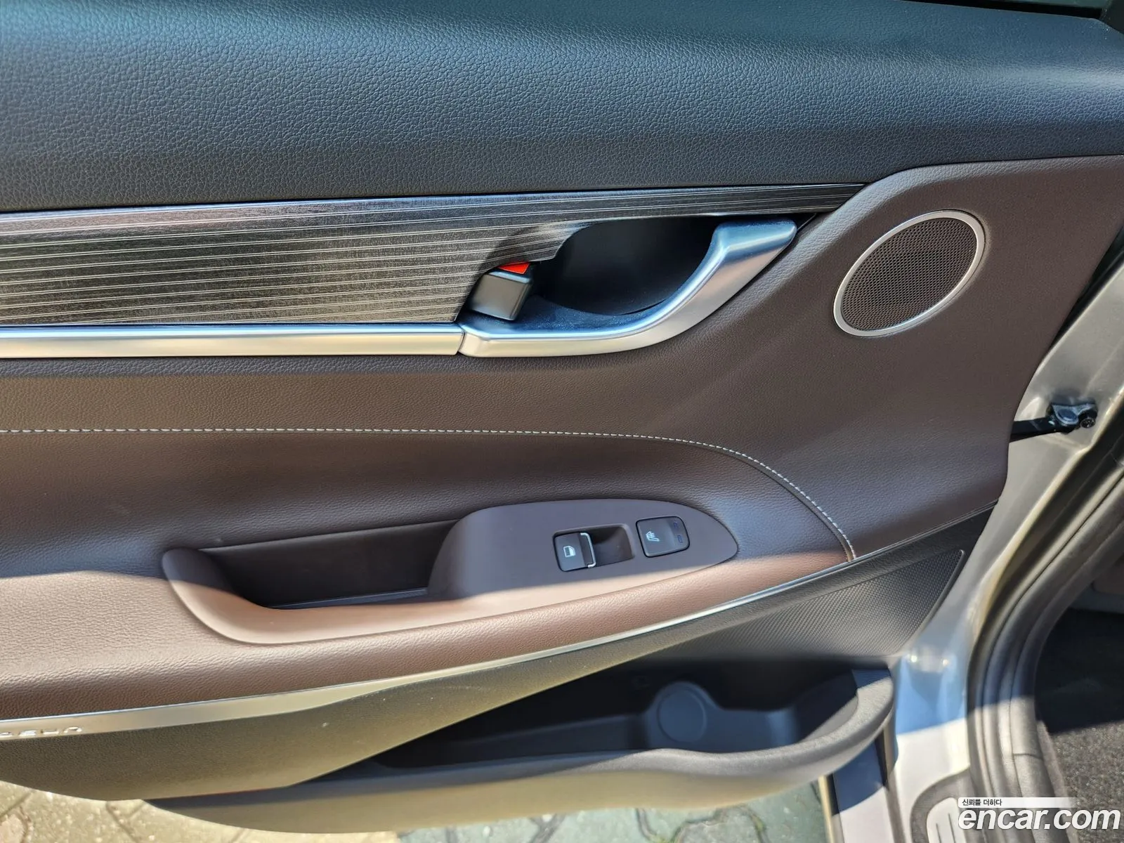Hyundai Grandeur IG Hybrid 2017 — 10