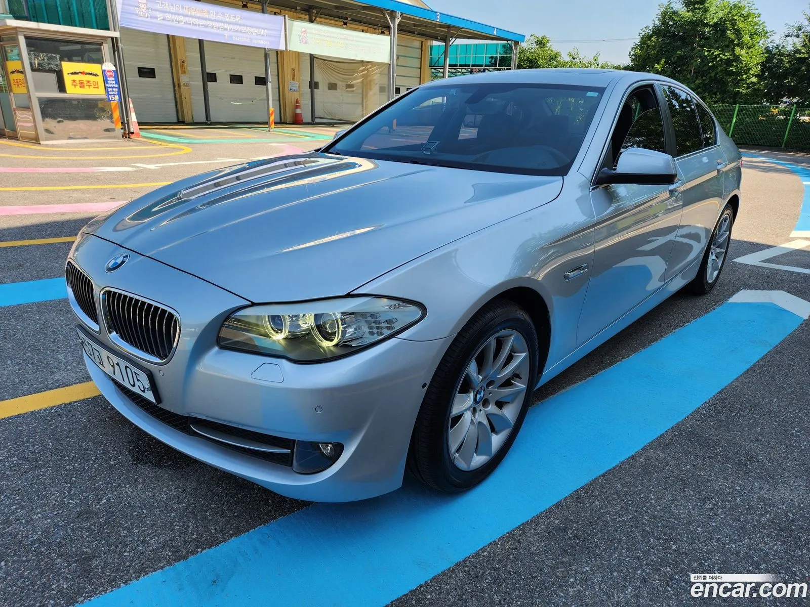 BMW 5 Series 2013 — 18