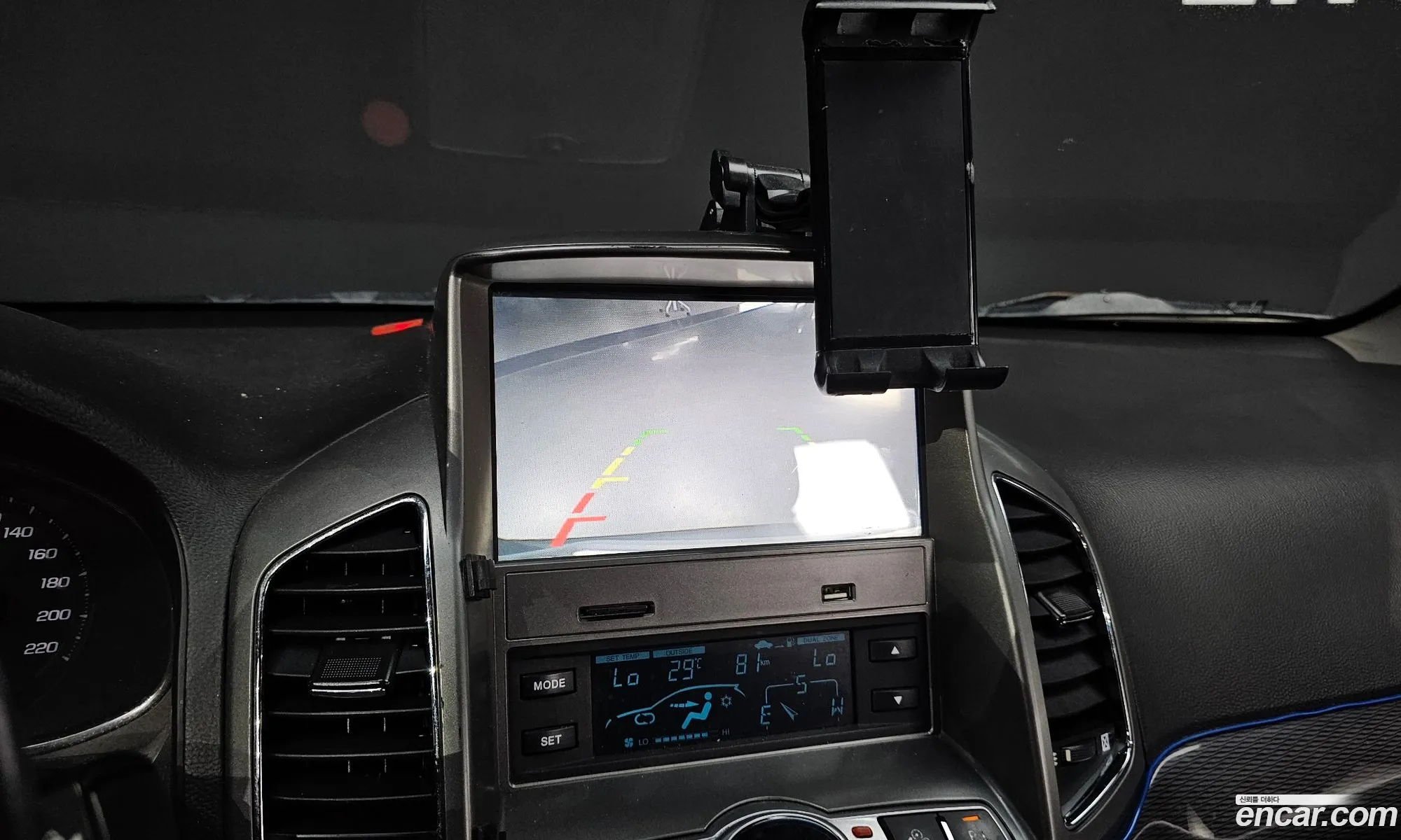 Chevrolet (GM Daewoo) Captiva 2014 — 19