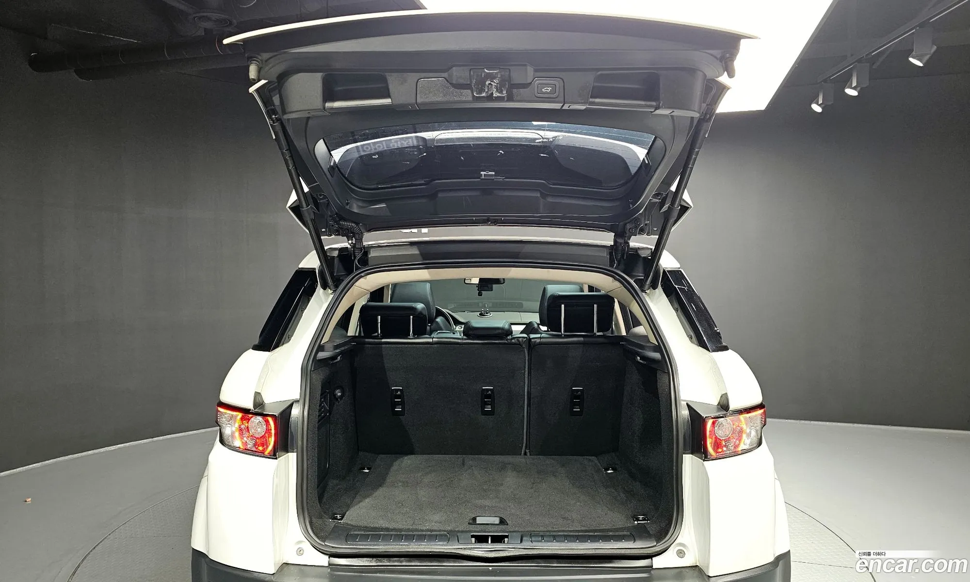 Land Rover Range Rover Evoque 2015 — 16