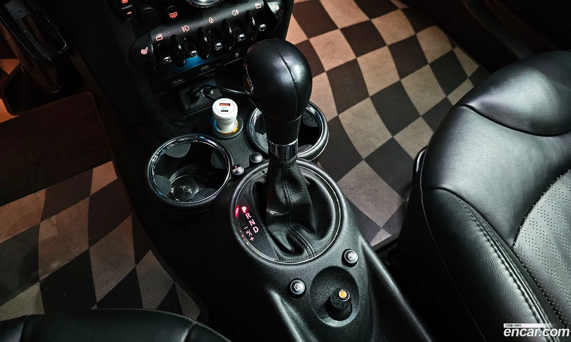 Mini Cooper S 2013 WMWSV3101DT646837 — 17