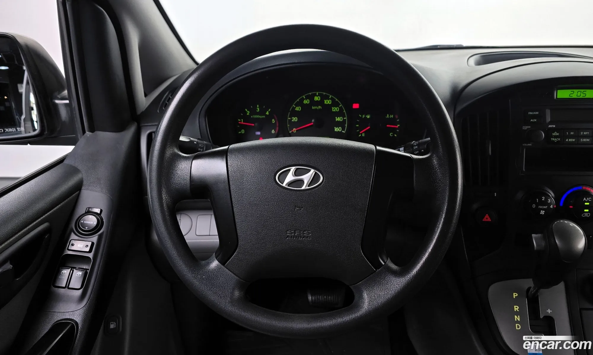 Hyundai Grand Starex 2014 — 9