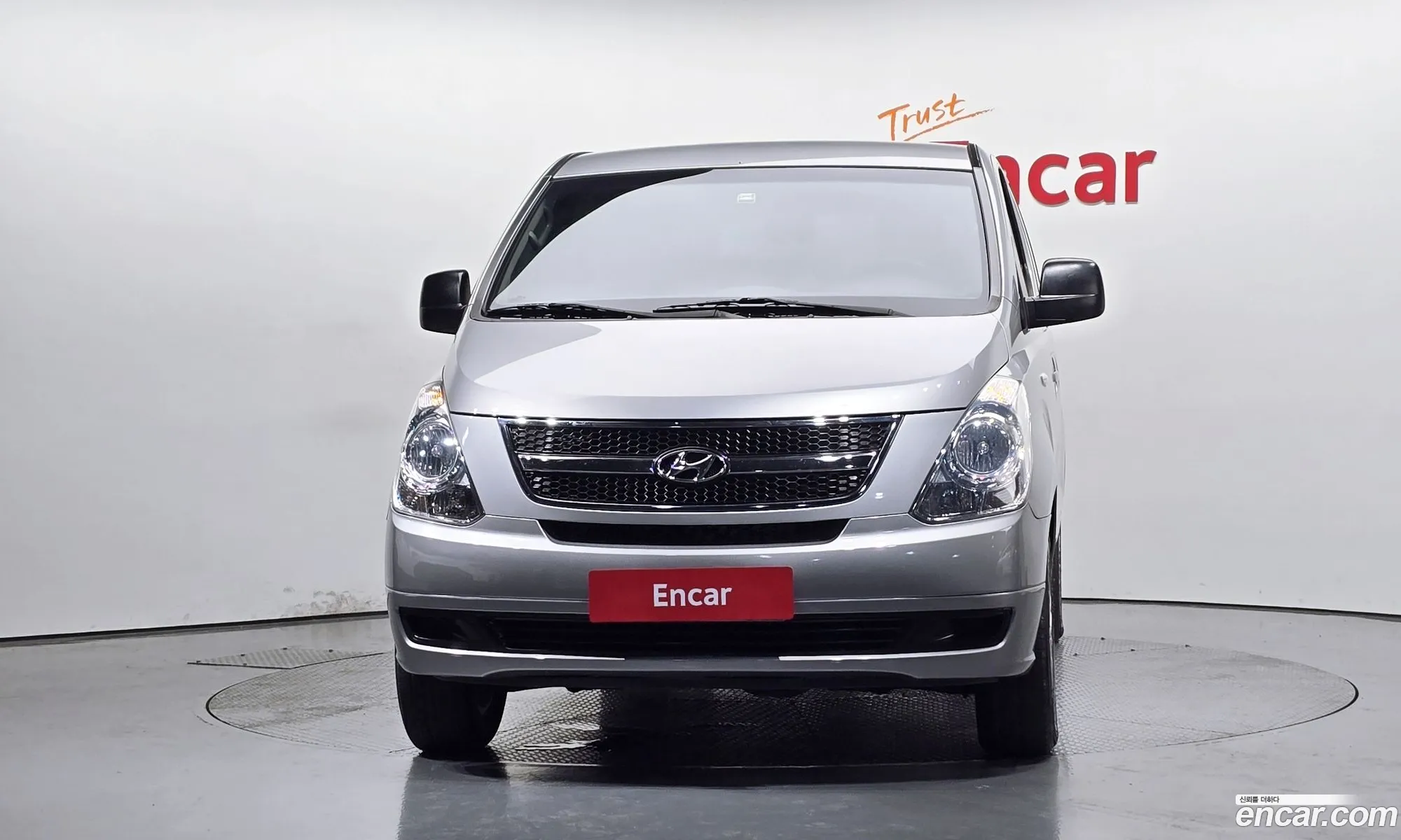 Hyundai Grand Starex 2014 — 16