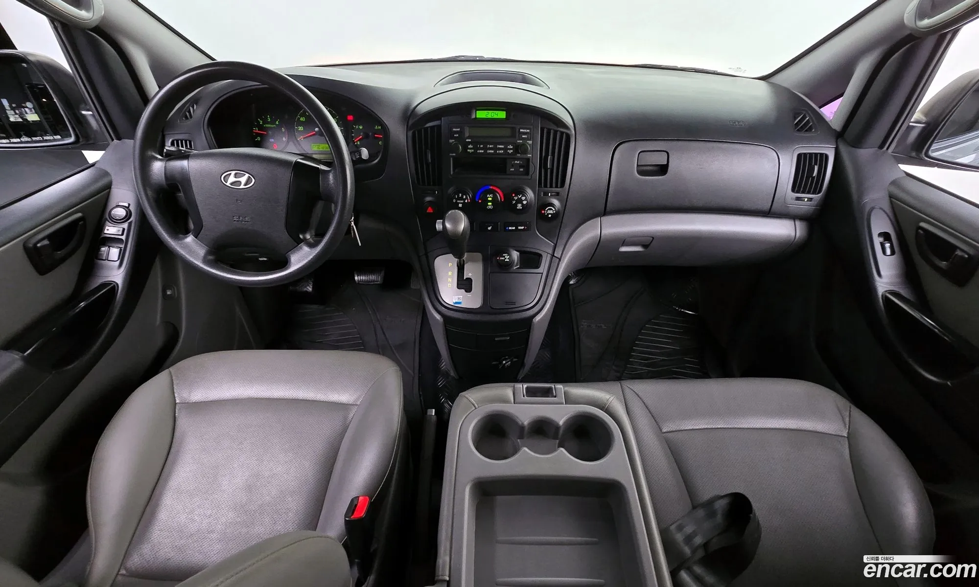 Hyundai Grand Starex 2014 — 12
