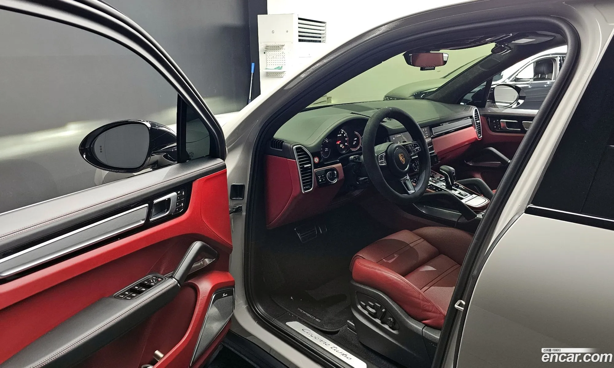 Porsche Cayenne 2023 WP1AF29Y9PDA33068 — 17