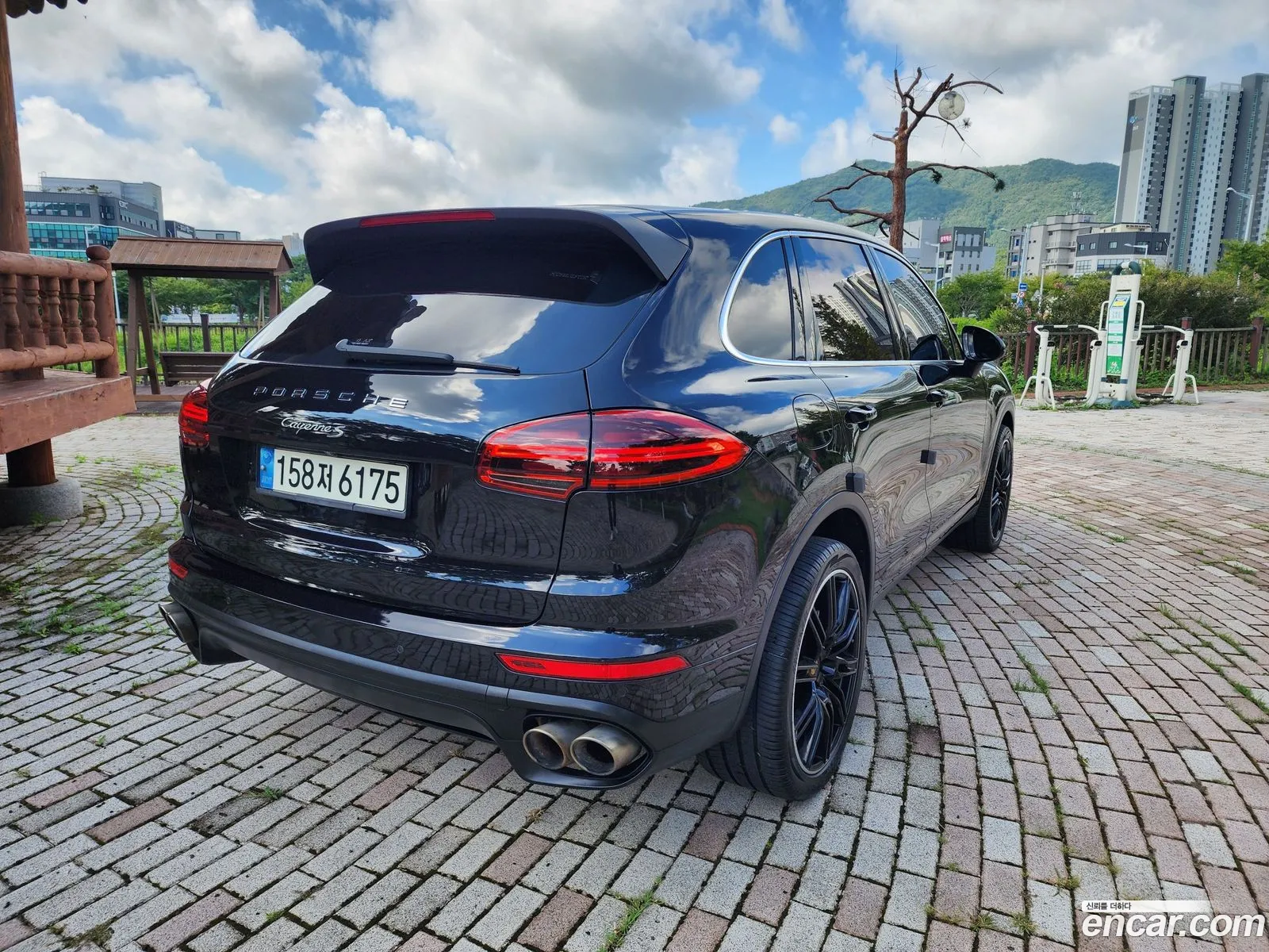 Porsche Cayenne 2015 — 13