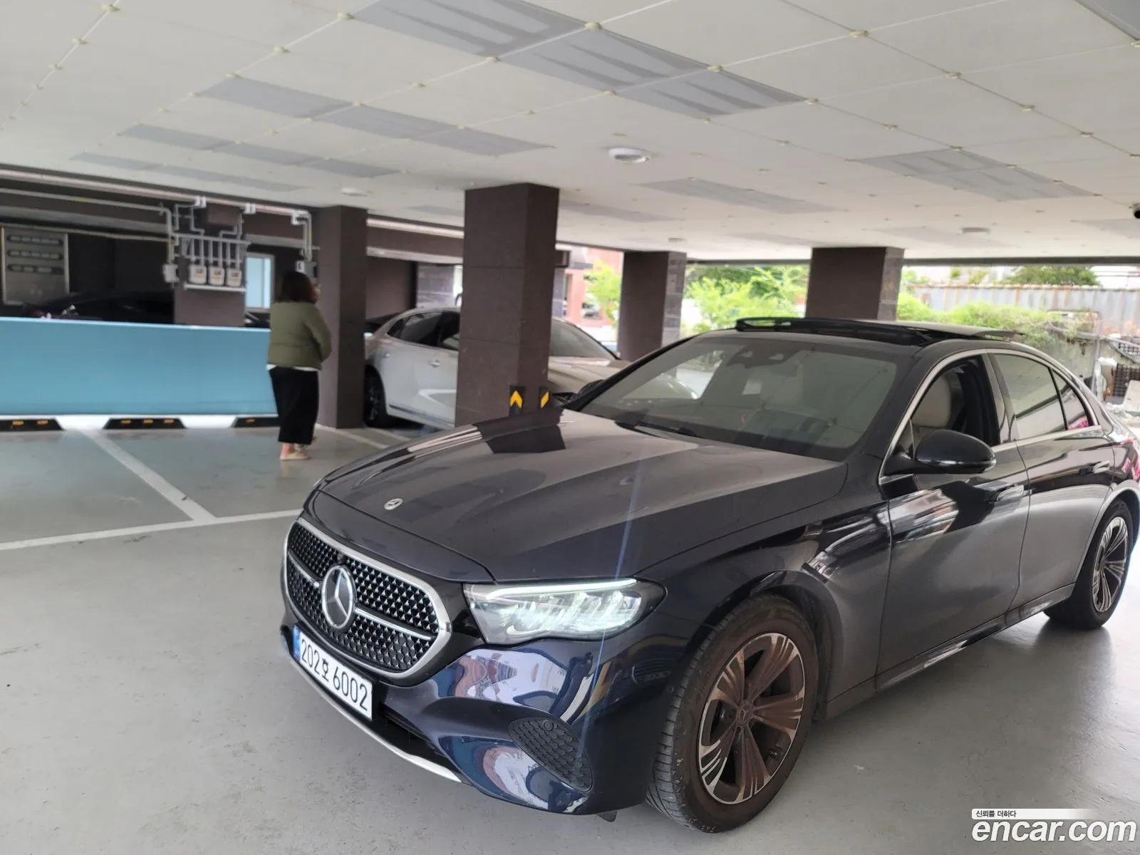 Mercedes-Benz E-Class W214 2024 — 6