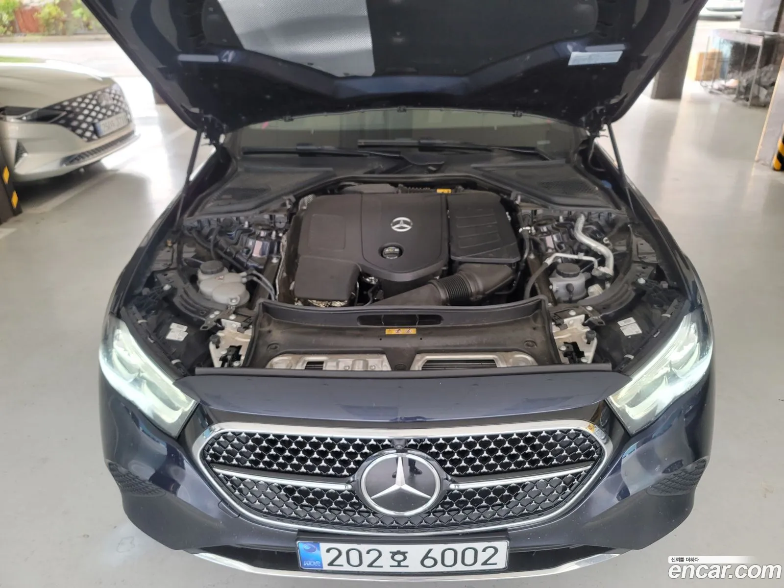 Mercedes-Benz E-Class W214 2024 — 11