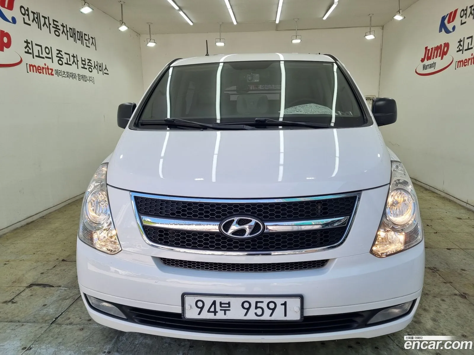 Hyundai Grand Starex 2015 — 19