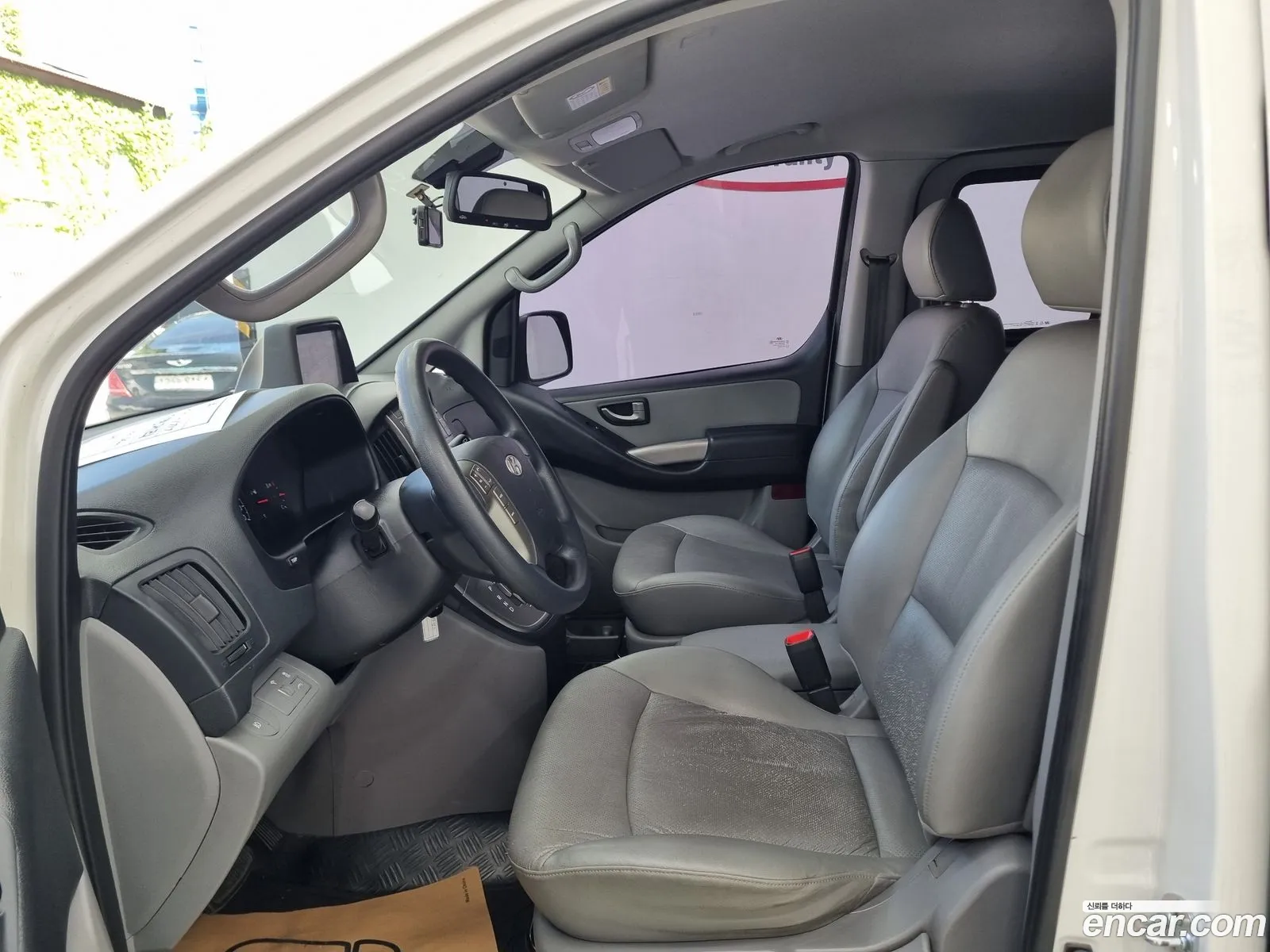 Hyundai Grand Starex 2015 — 5