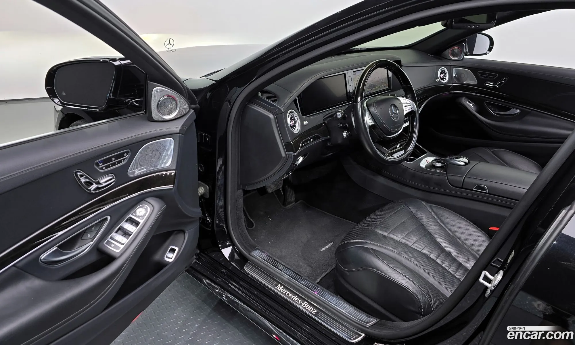 Mercedes-Benz S-Class W222 2014 — 16