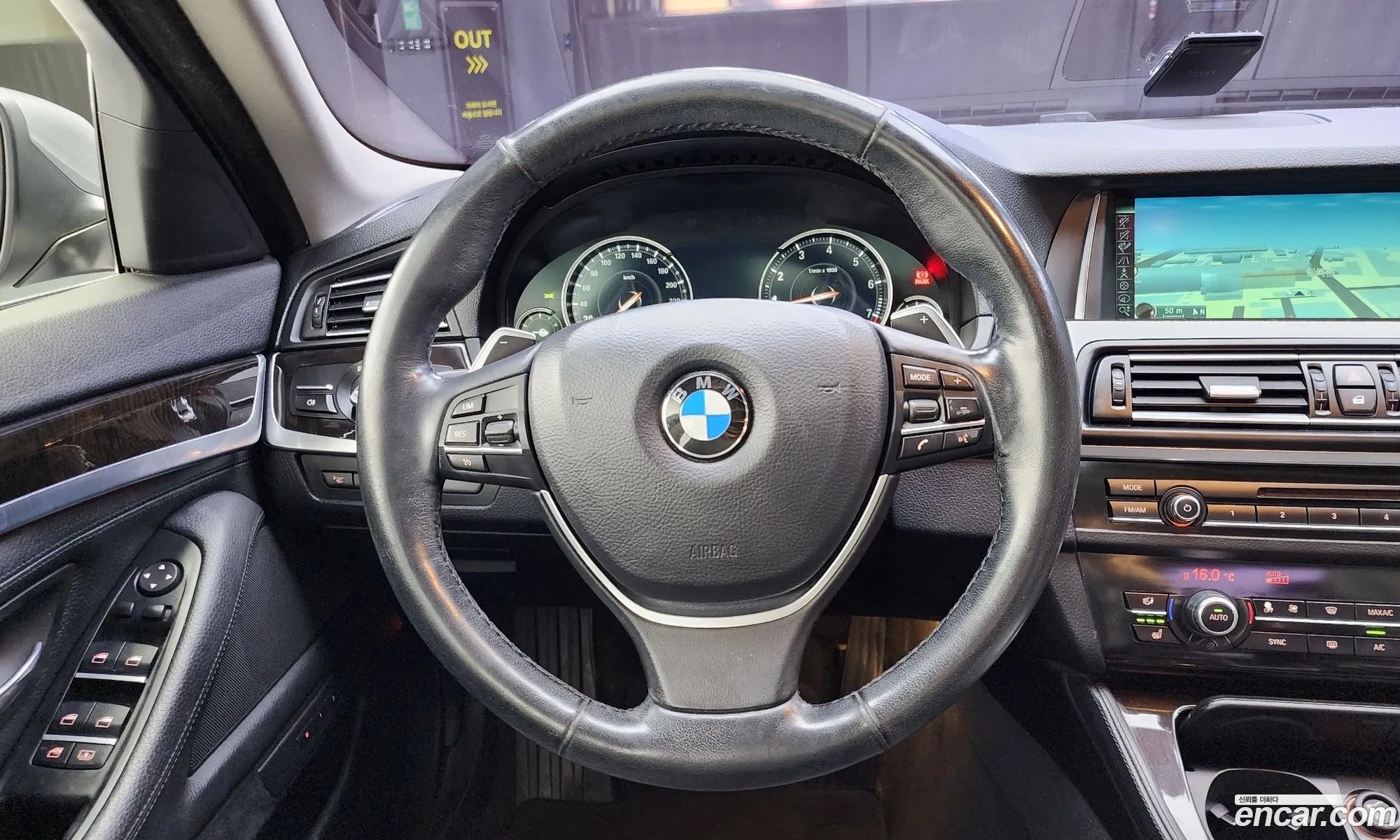 BMW 5 Series 2014 WBA5A7109ED176973 — 9