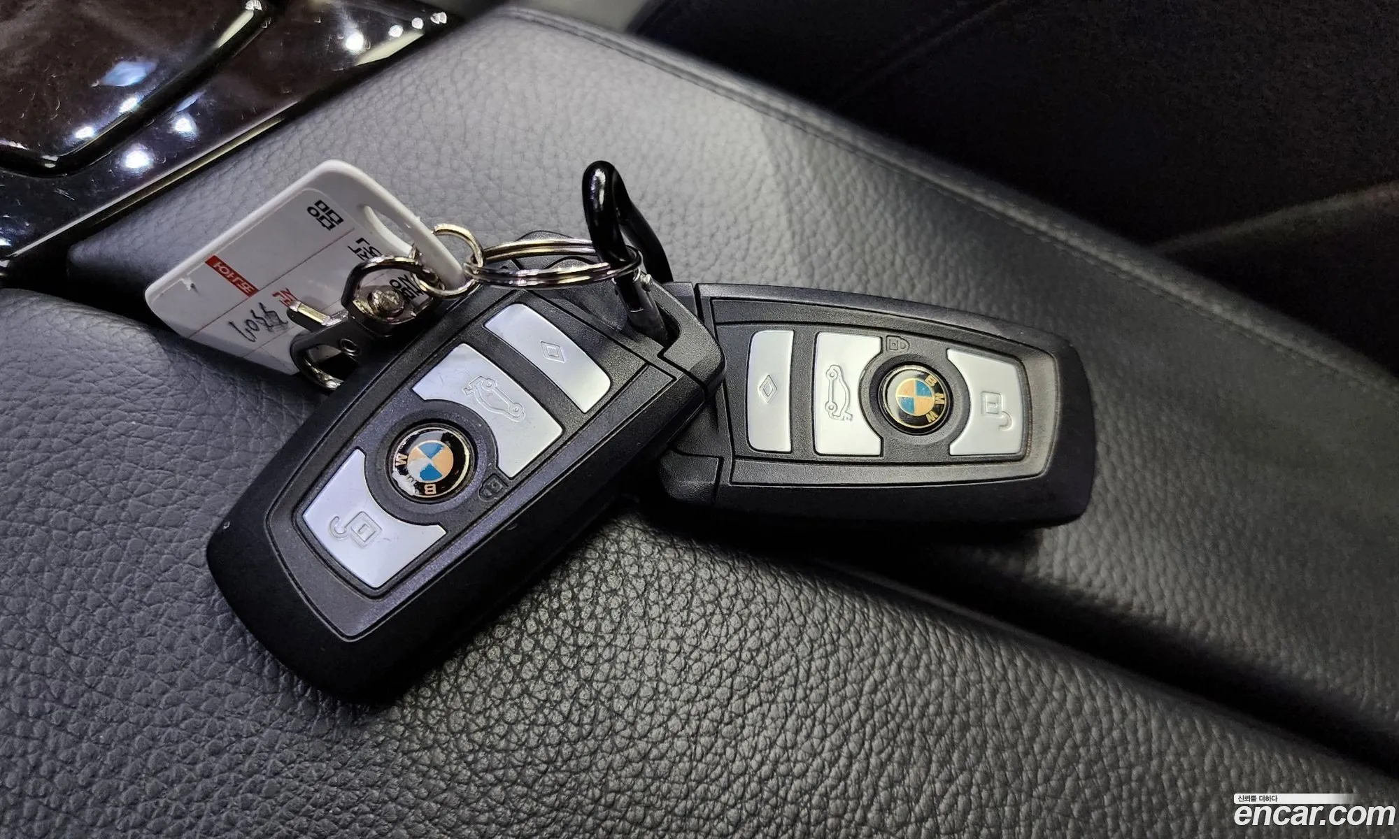 BMW 5 Series 2014 WBA5A7109ED176973 — 17