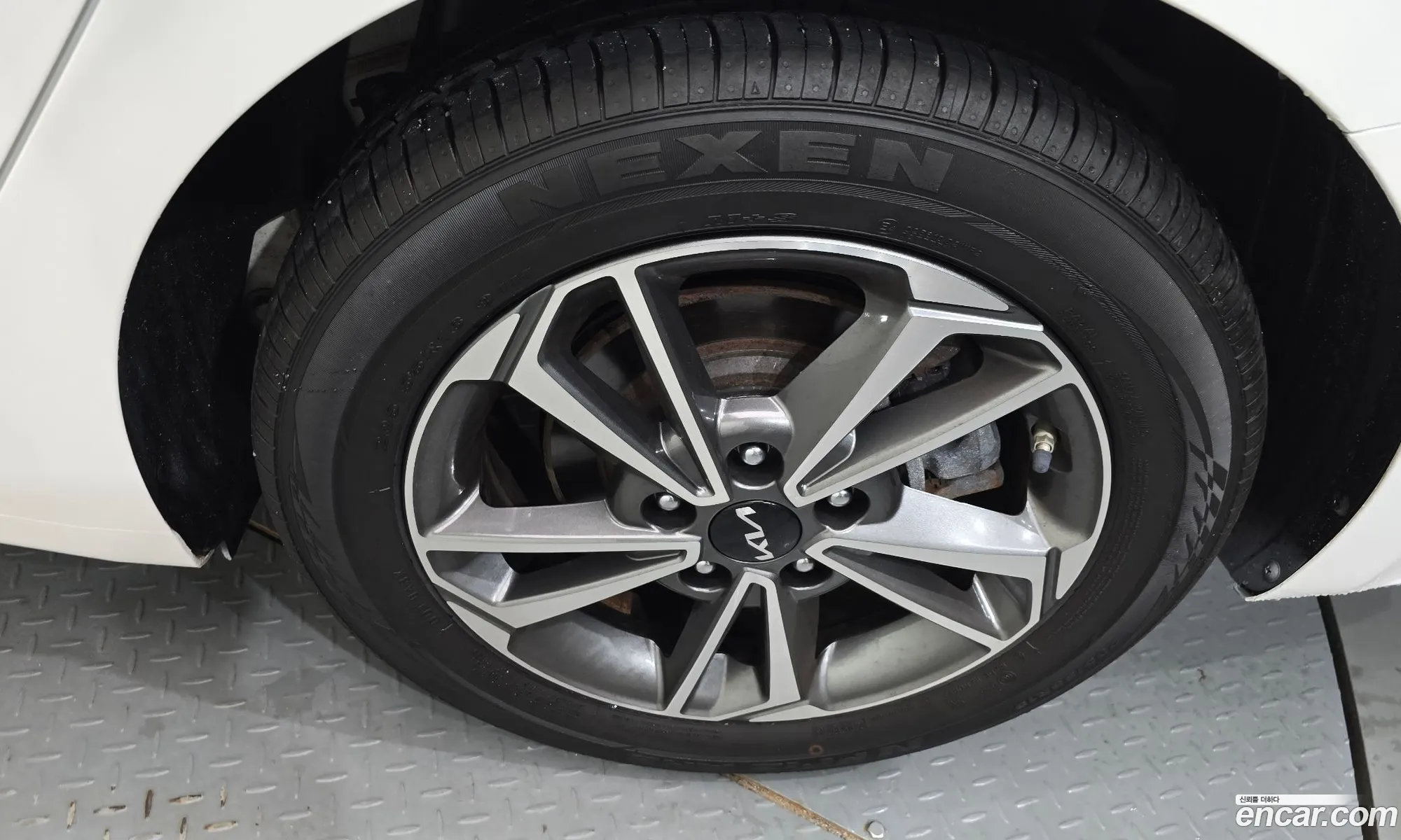 Kia K3 2021 — 20